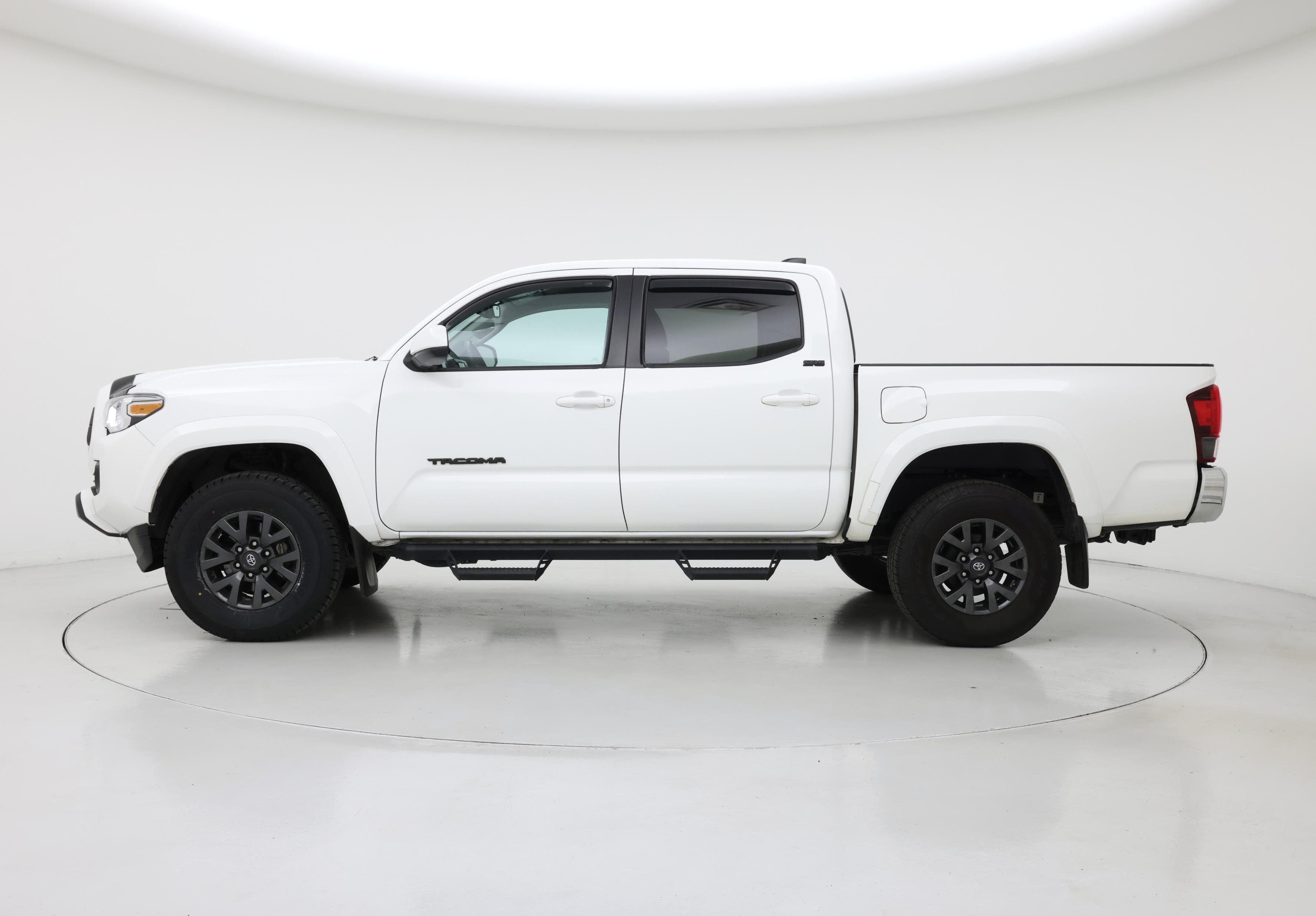 Thumbnail: 2023 Toyota Tacoma - 3
