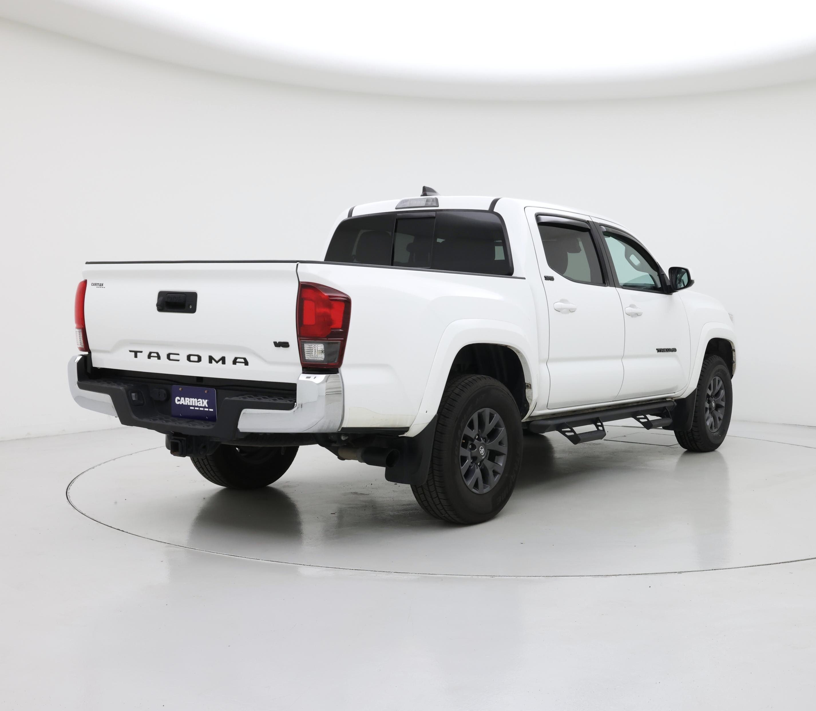 Thumbnail: 2023 Toyota Tacoma - 8