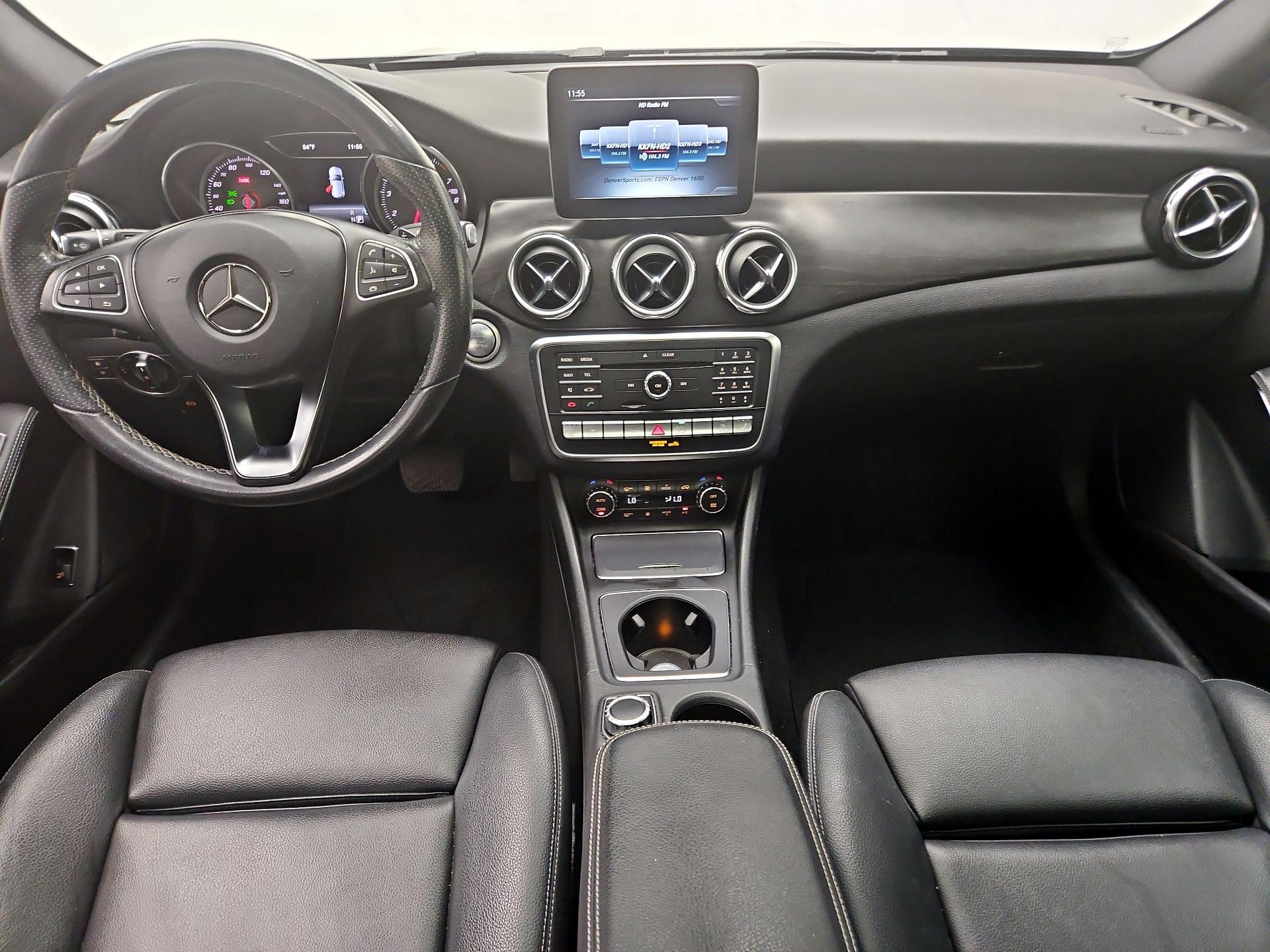 Thumbnail: 2018 Mercedes-Benz GLA - 9