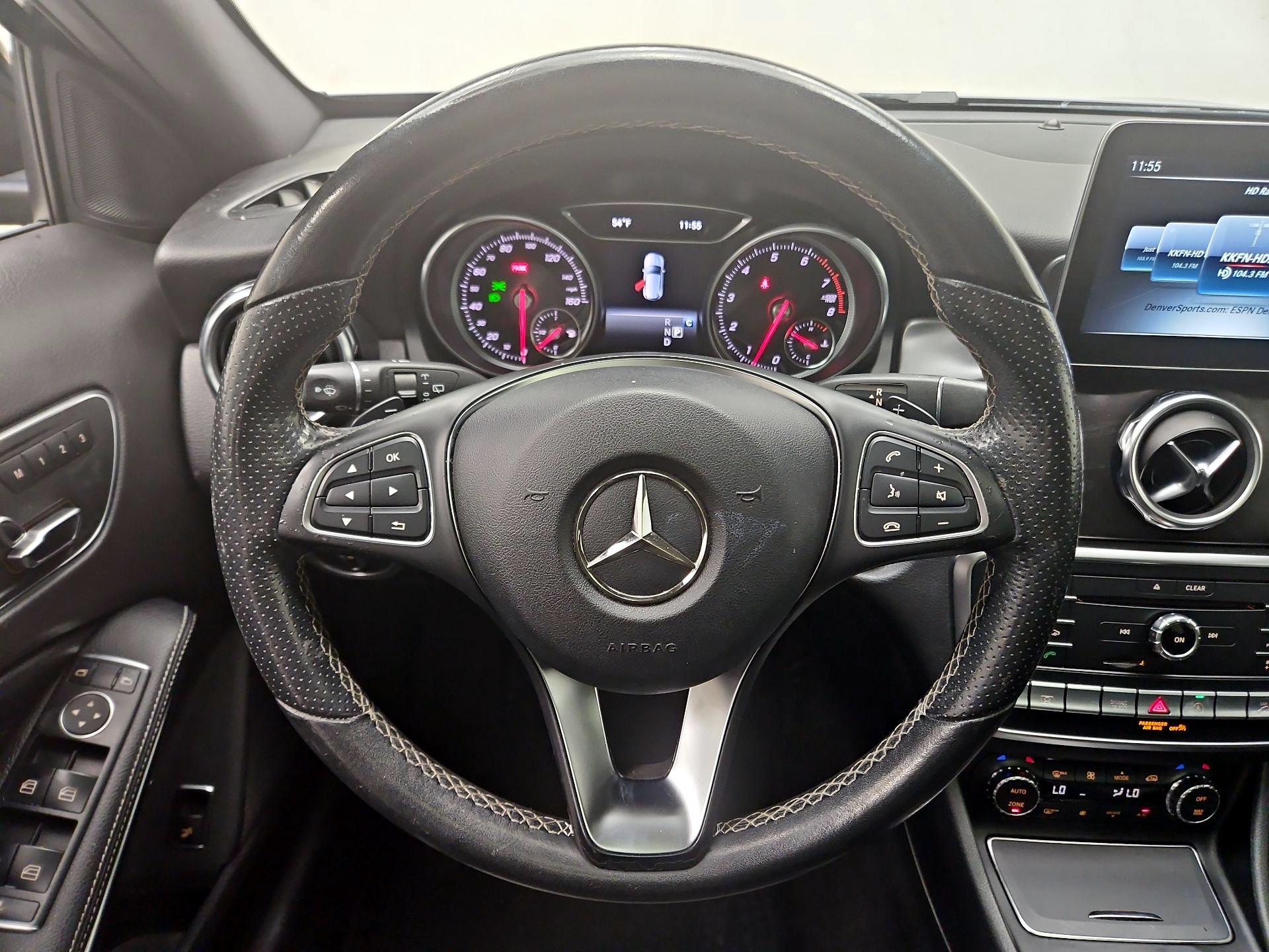 Thumbnail: 2018 Mercedes-Benz GLA - 10