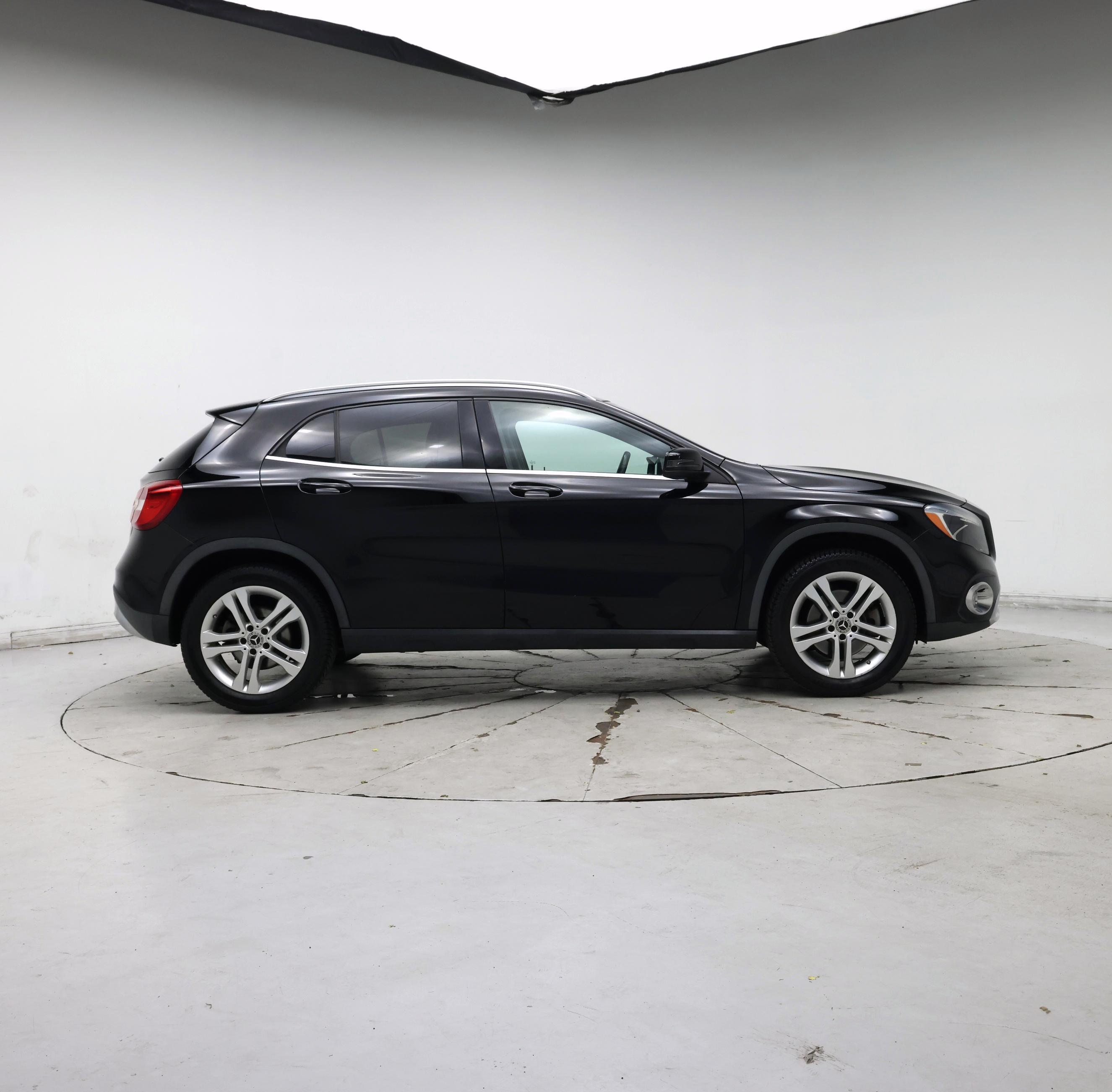 Thumbnail: 2018 Mercedes-Benz GLA - 7