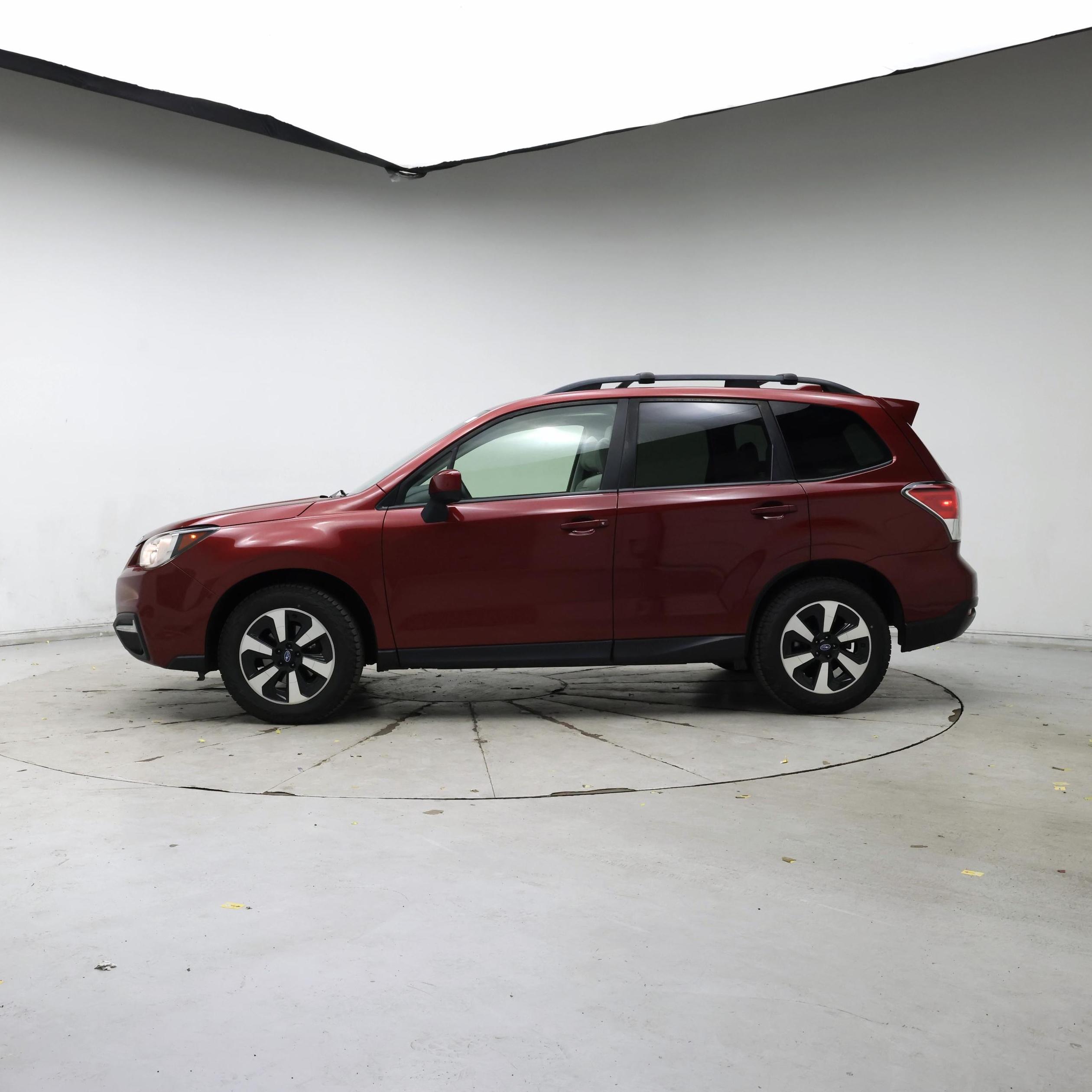 Thumbnail: 2017 Subaru Forester - 3