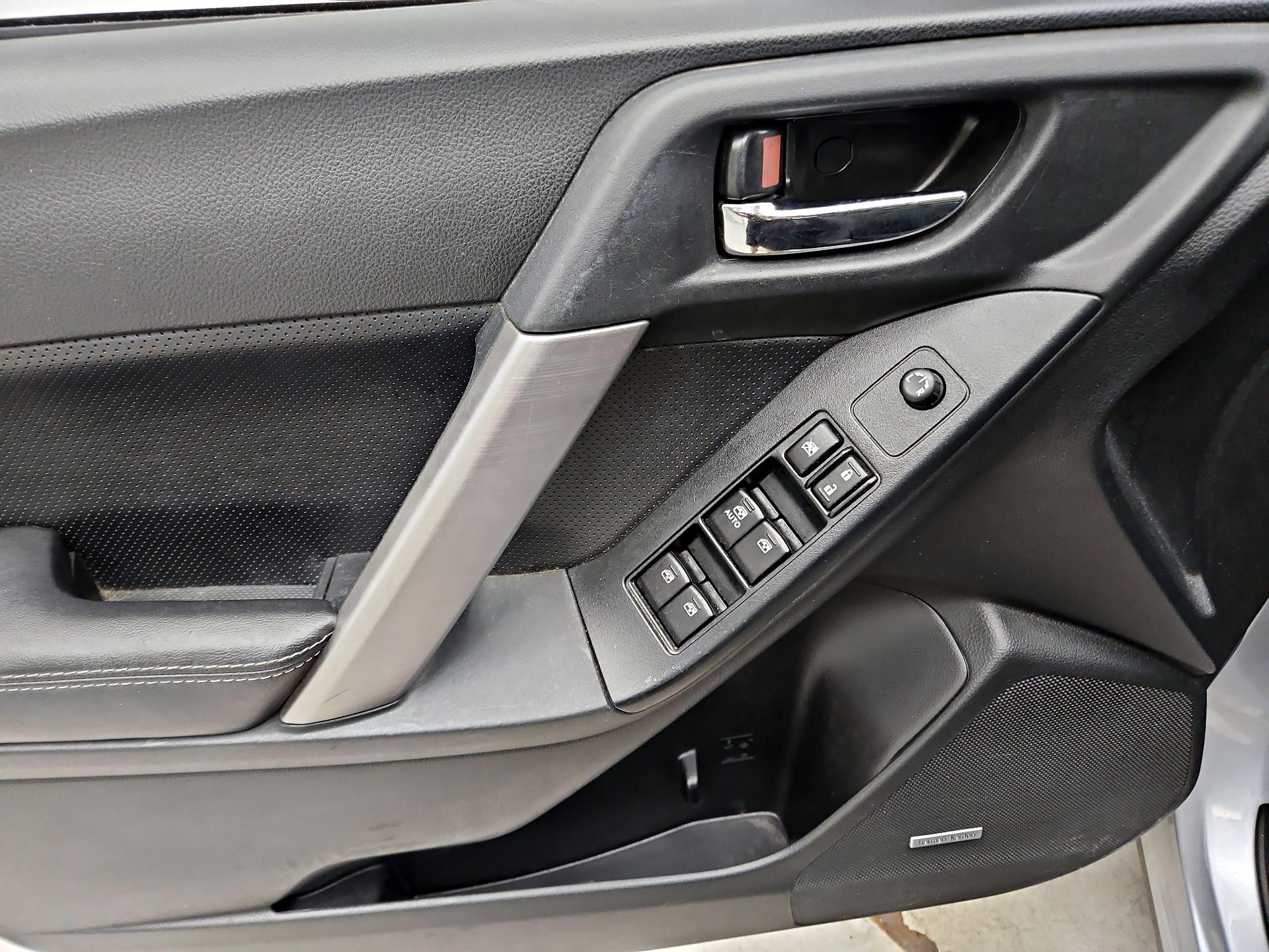 Thumbnail: 2016 Subaru Forester - 12