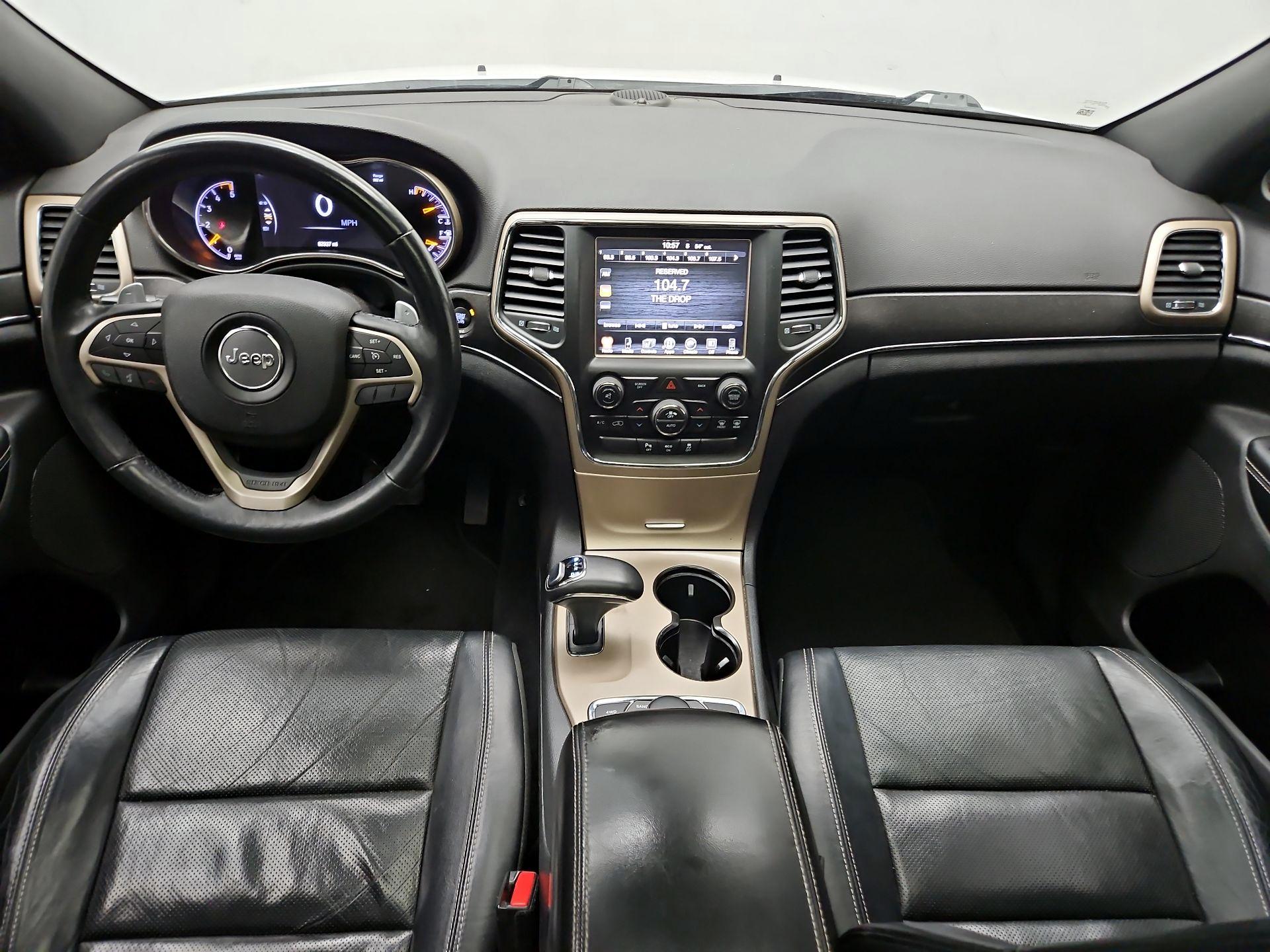 Thumbnail: 2015 Jeep Grand Cherokee - 9
