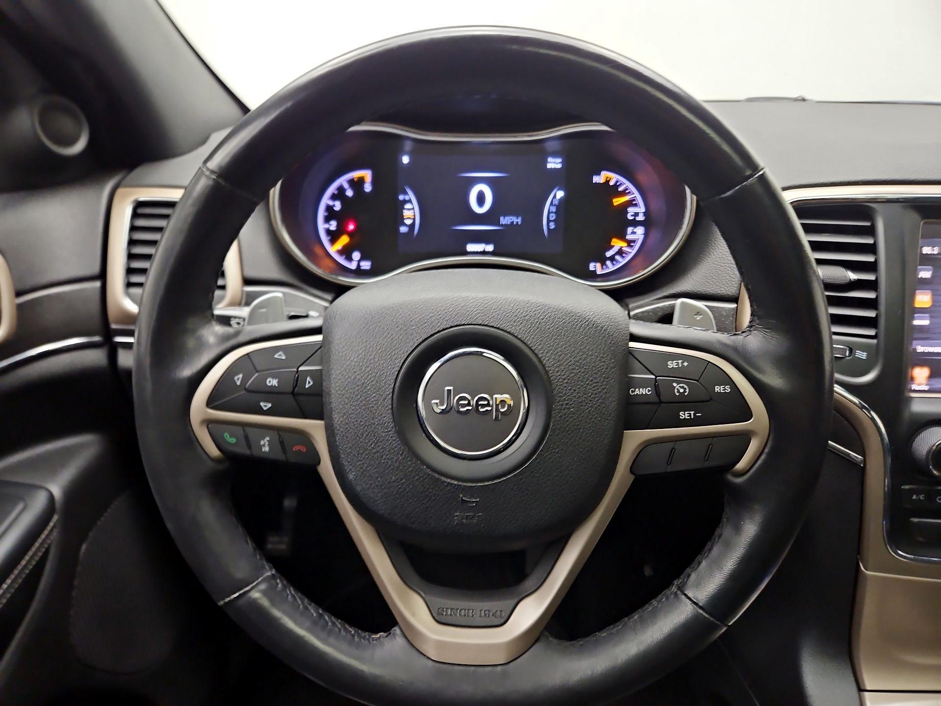 Thumbnail: 2015 Jeep Grand Cherokee - 10