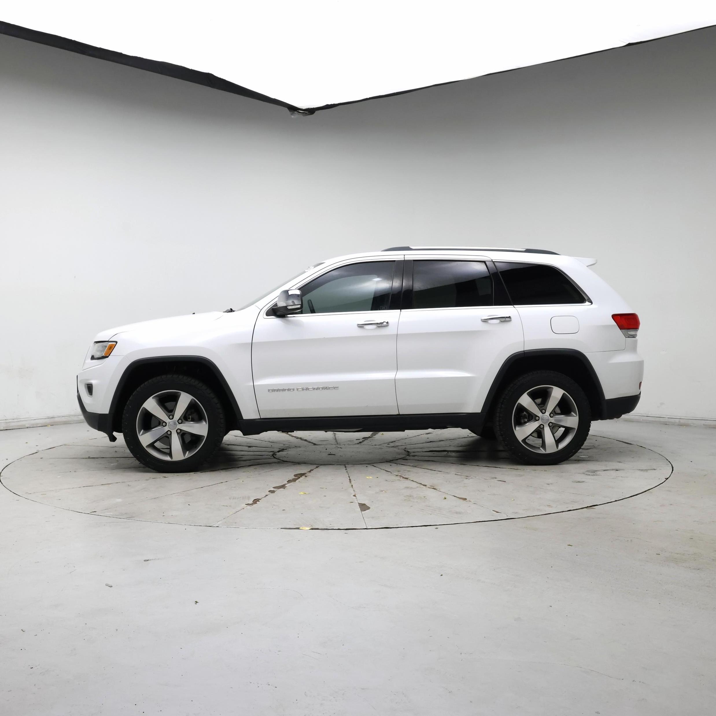 Thumbnail: 2015 Jeep Grand Cherokee - 3