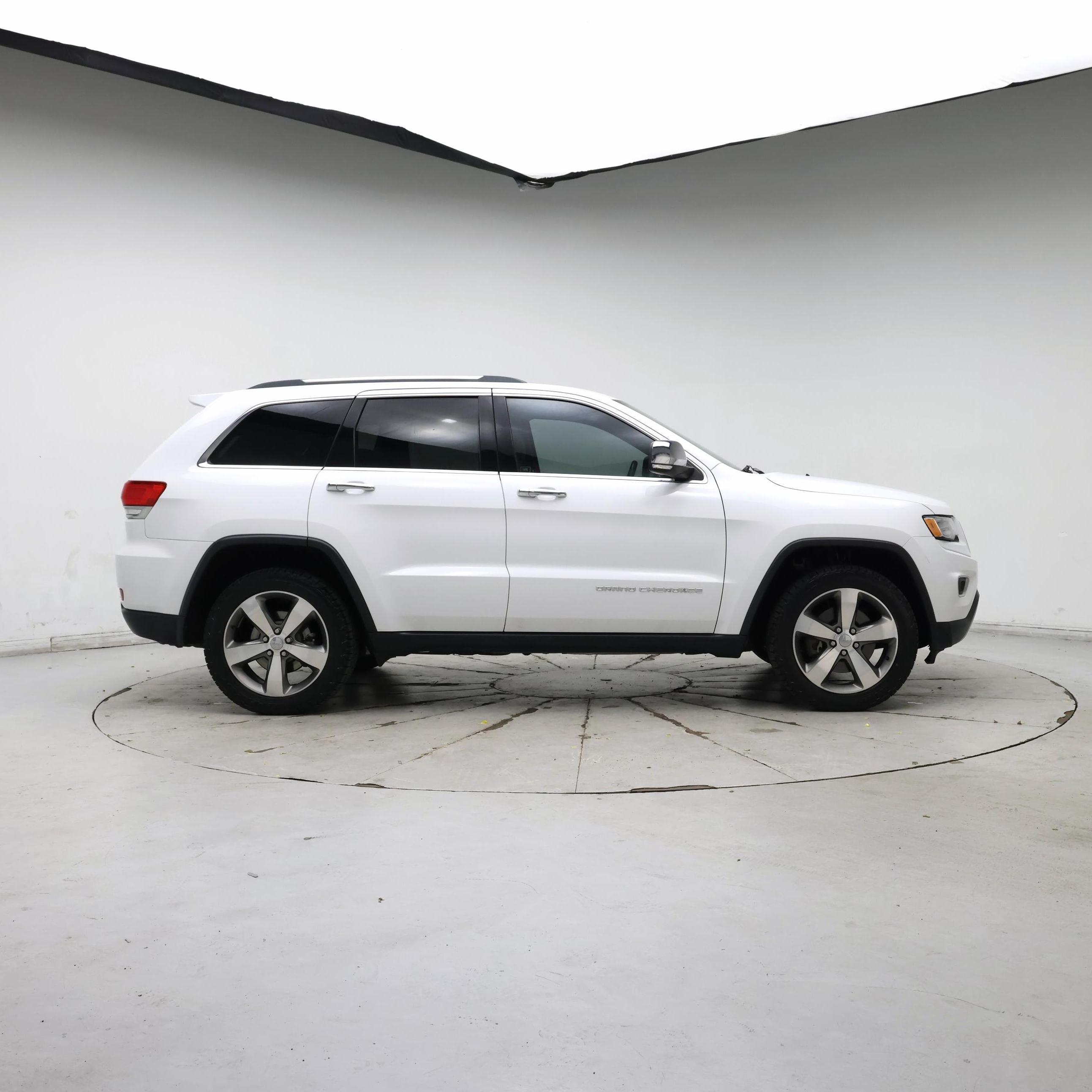 Thumbnail: 2015 Jeep Grand Cherokee - 7