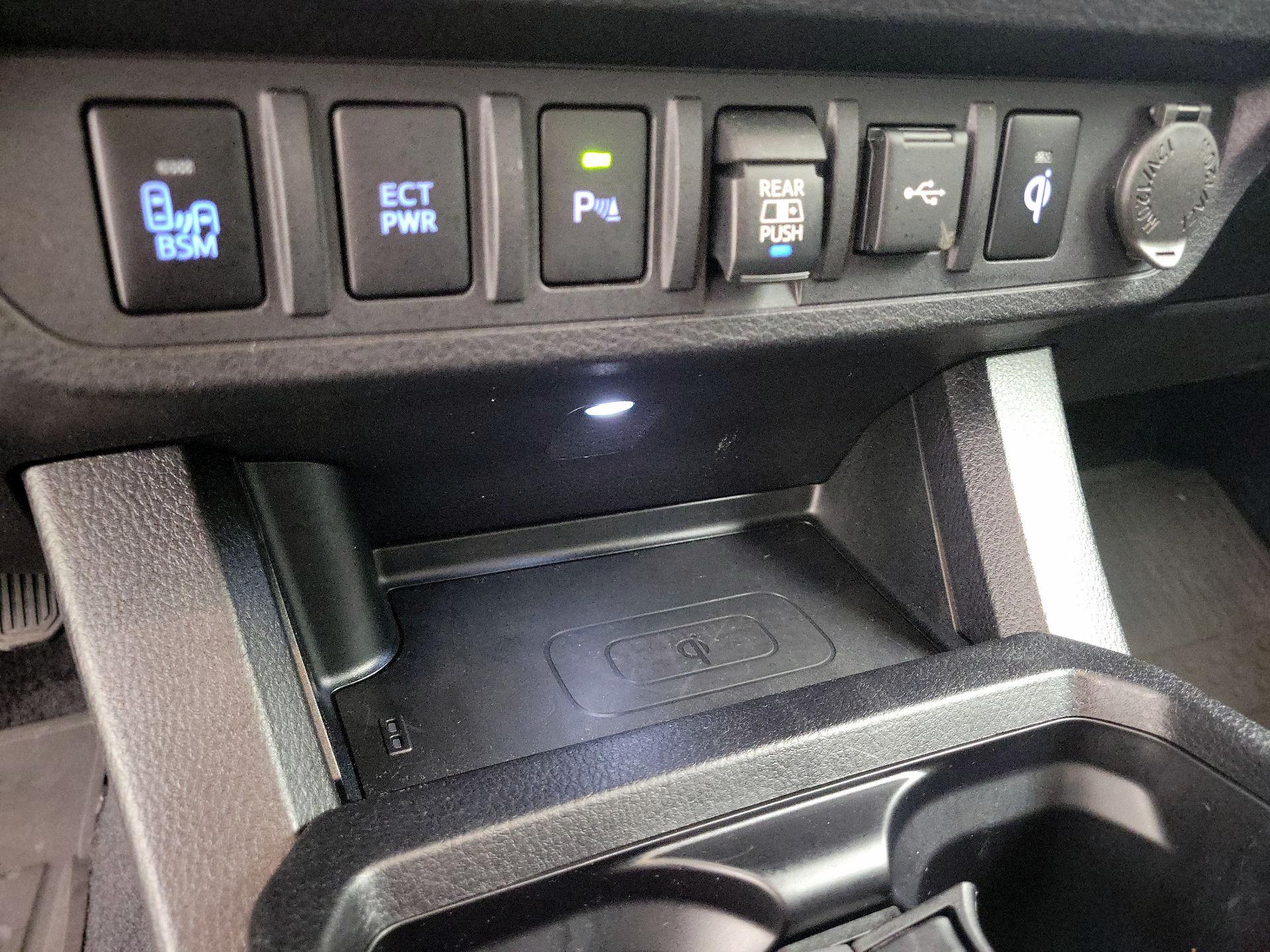 Thumbnail: 2022 Toyota Tacoma - 19