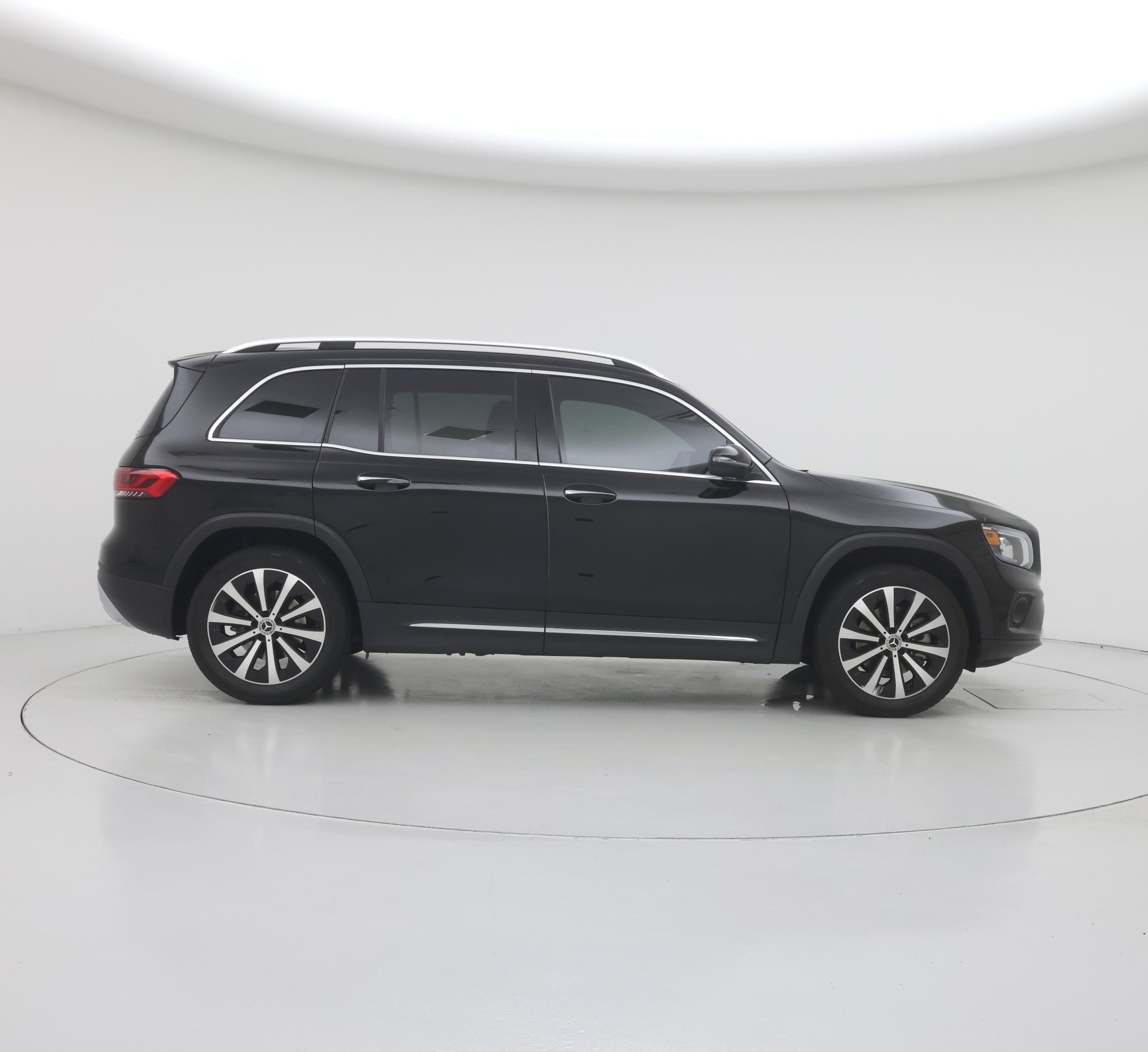 Thumbnail: 2020 Mercedes-Benz GLB - 7