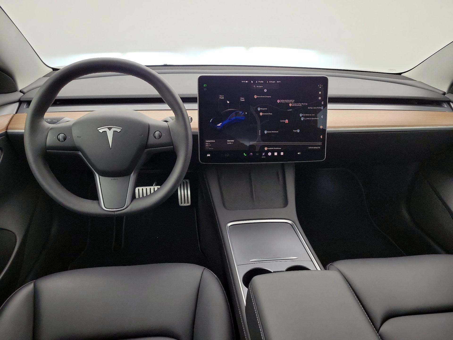 Thumbnail: 2023 Tesla Model 3 - 10