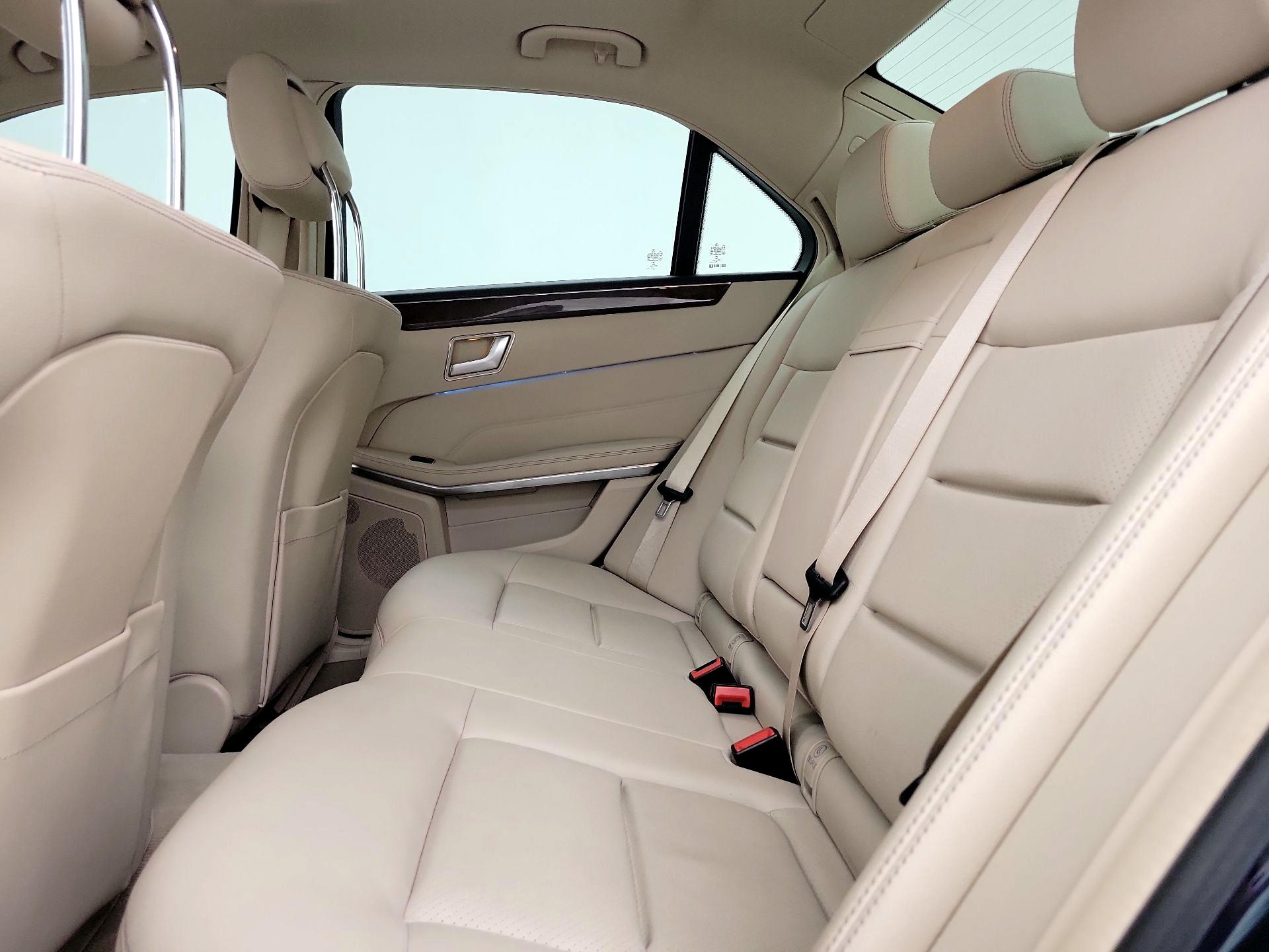 Thumbnail: 2016 Mercedes-Benz E-Class - 18