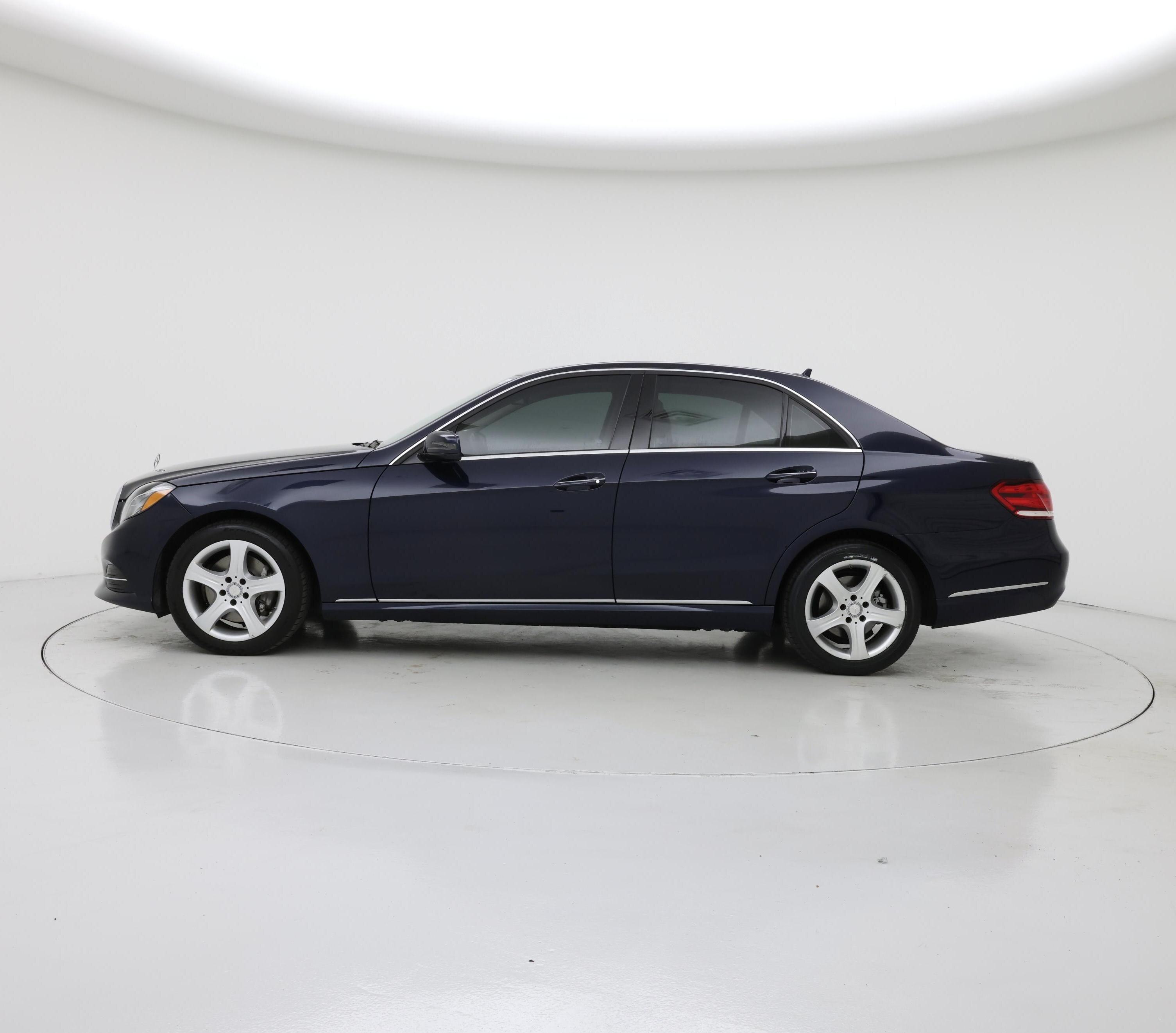 Thumbnail: 2016 Mercedes-Benz E-Class - 3