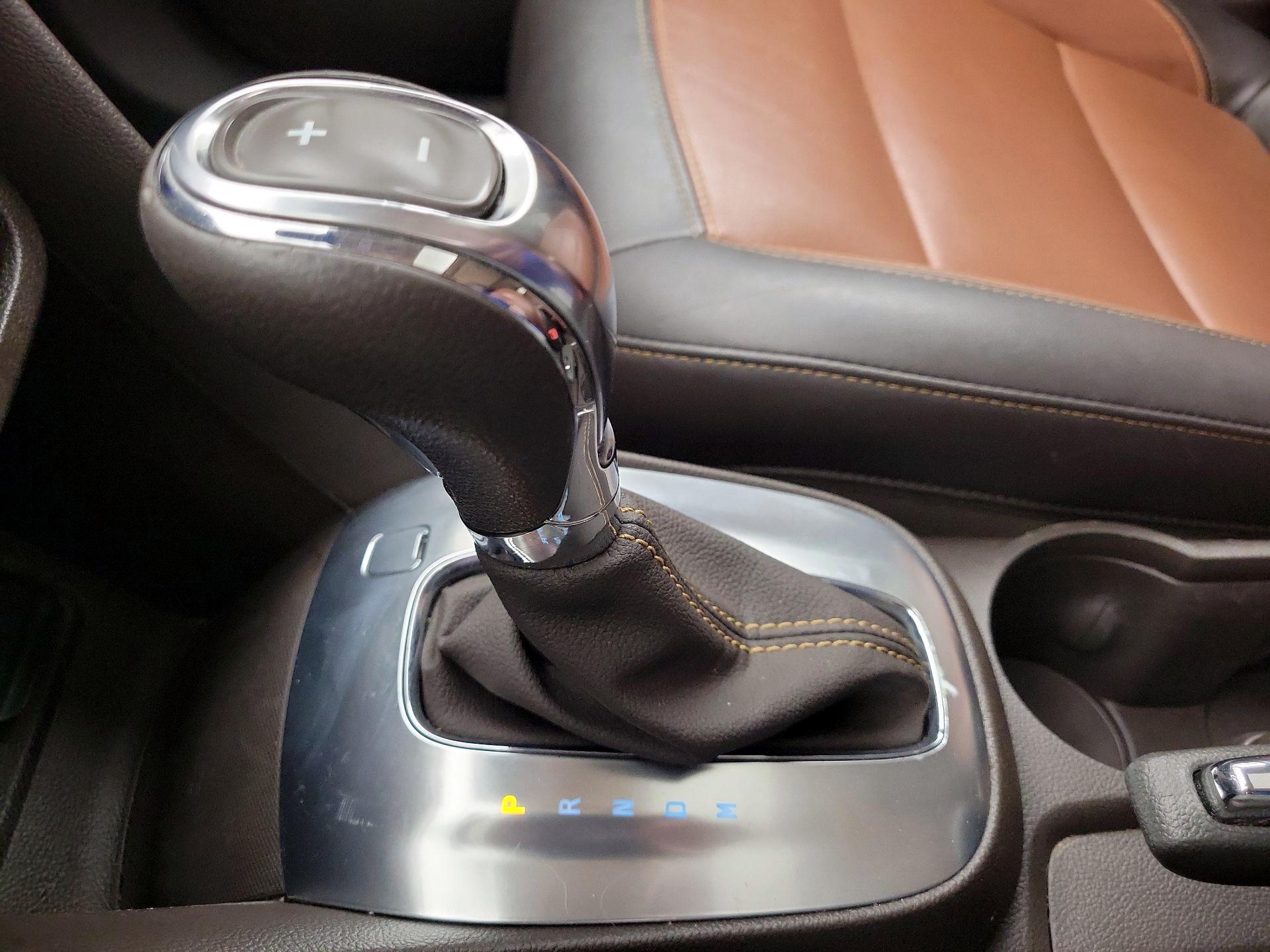 Thumbnail: 2016 Buick Encore - 18