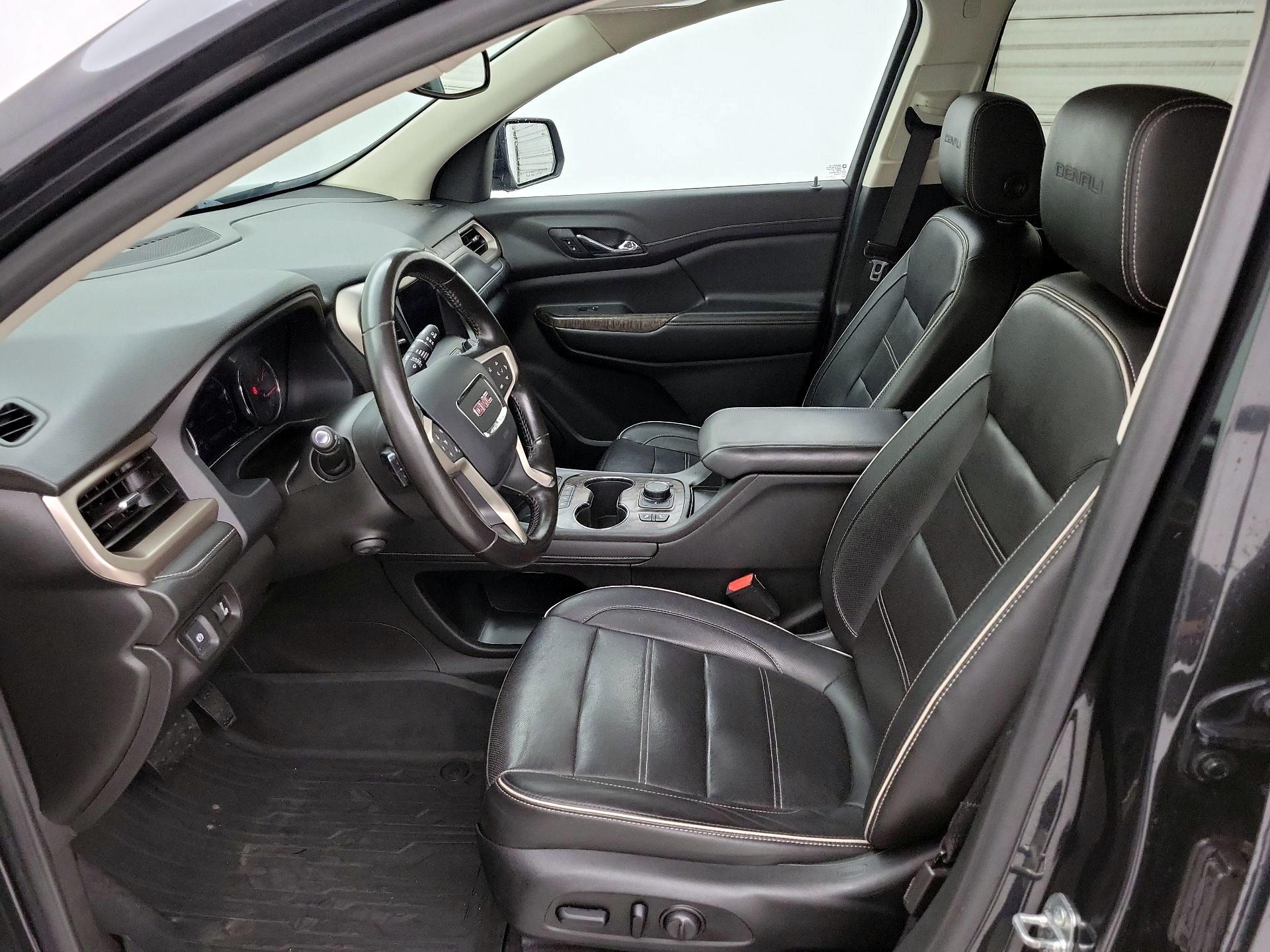 Thumbnail: 2020 GMC Acadia - 11