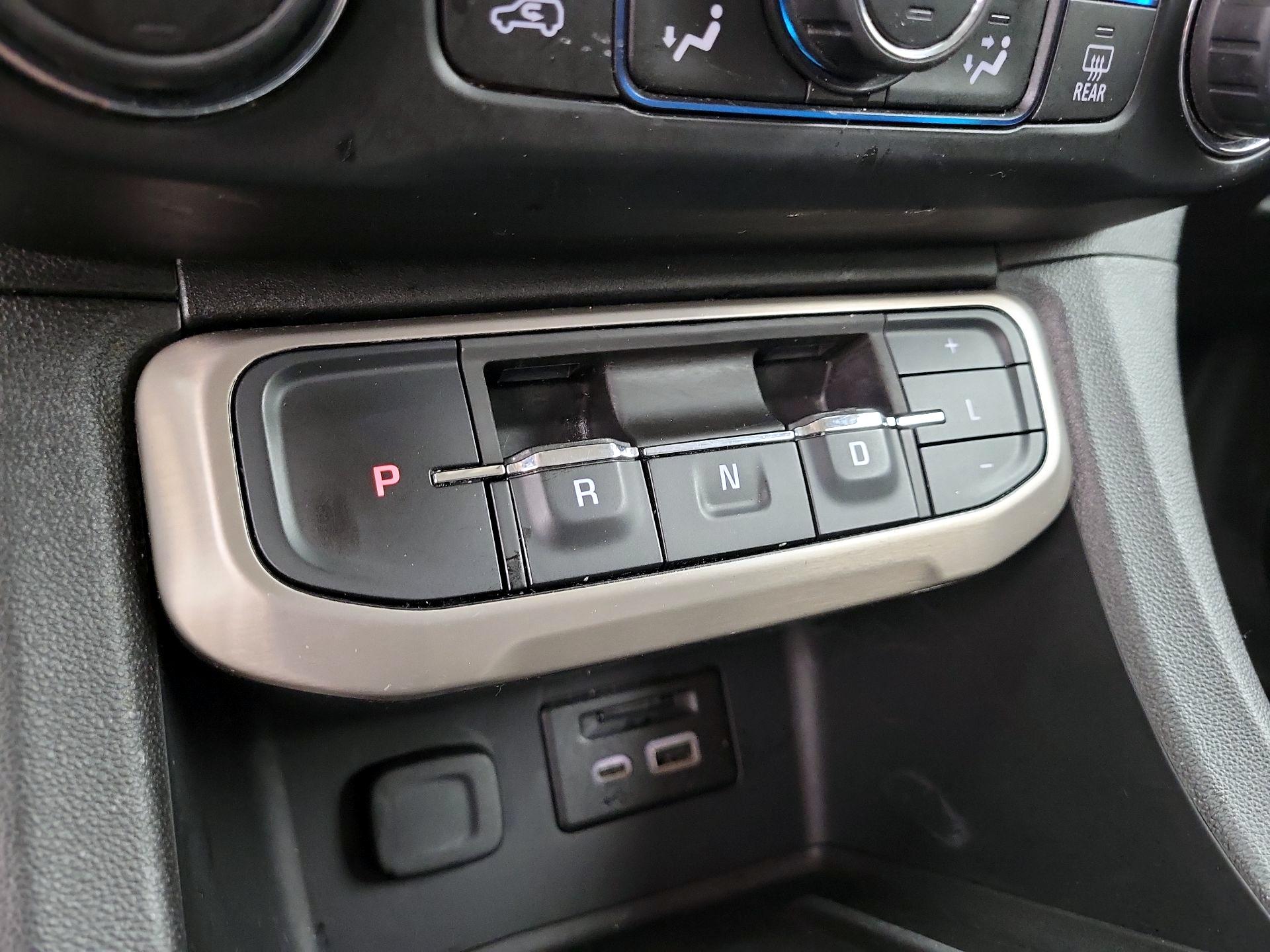 Thumbnail: 2020 GMC Acadia - 17