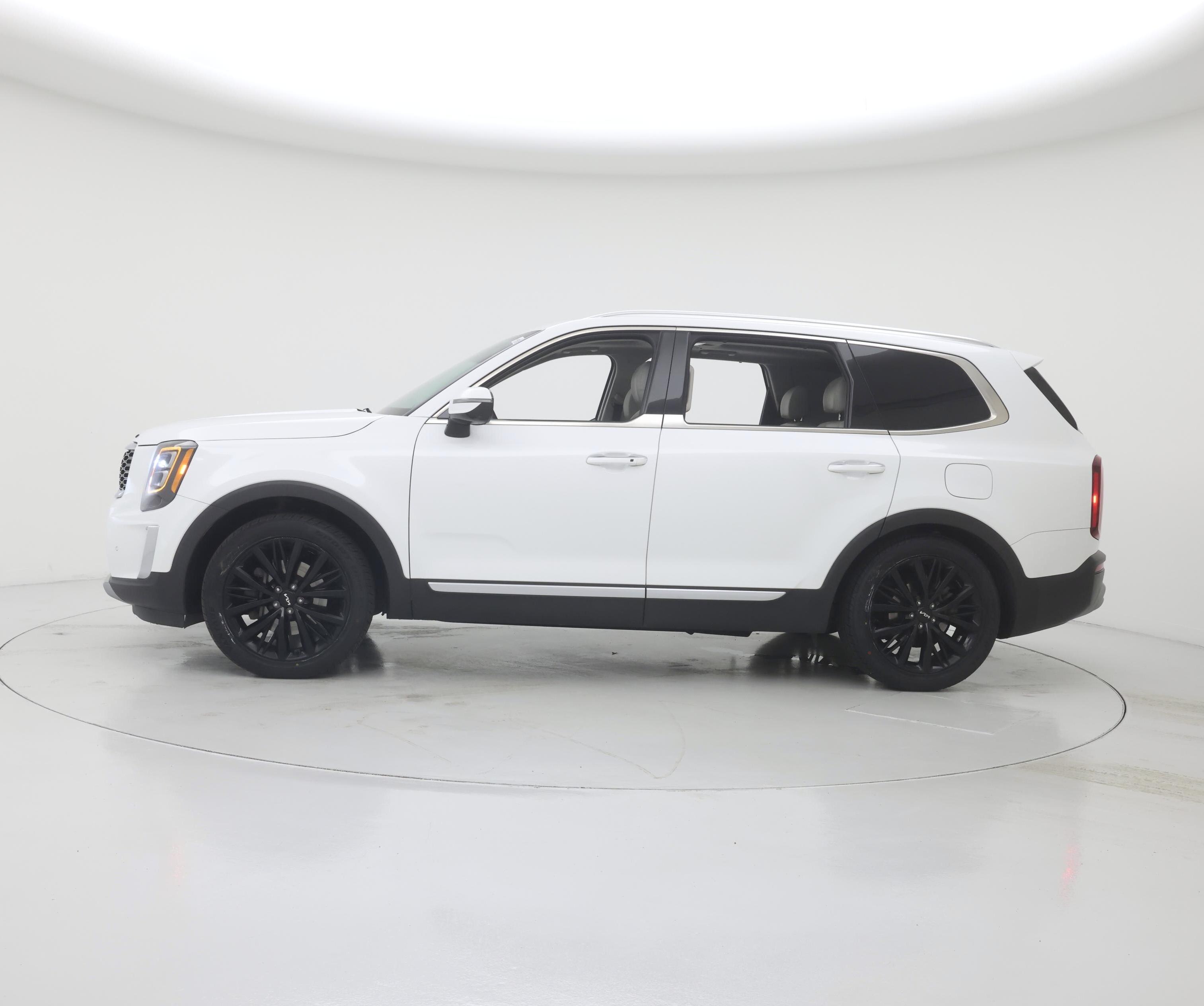 Thumbnail: 2020 Kia Telluride - 3