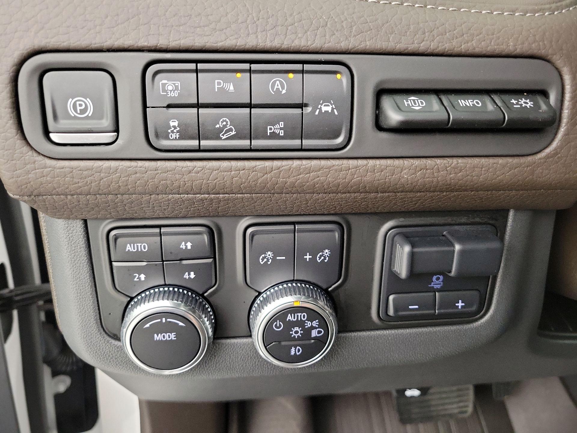 Thumbnail: 2024 GMC Yukon - 13