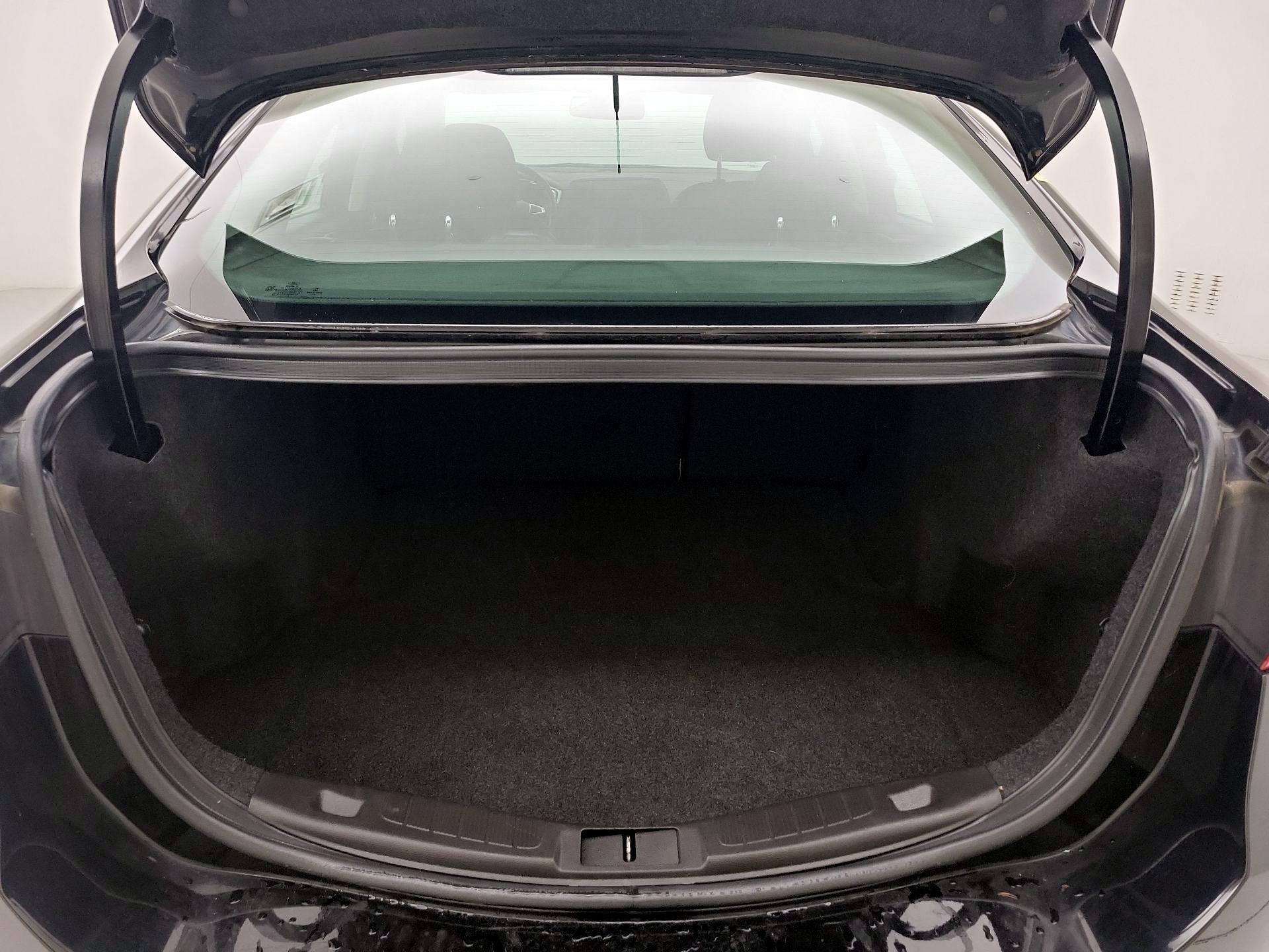 Thumbnail: 2016 Ford Fusion - 19