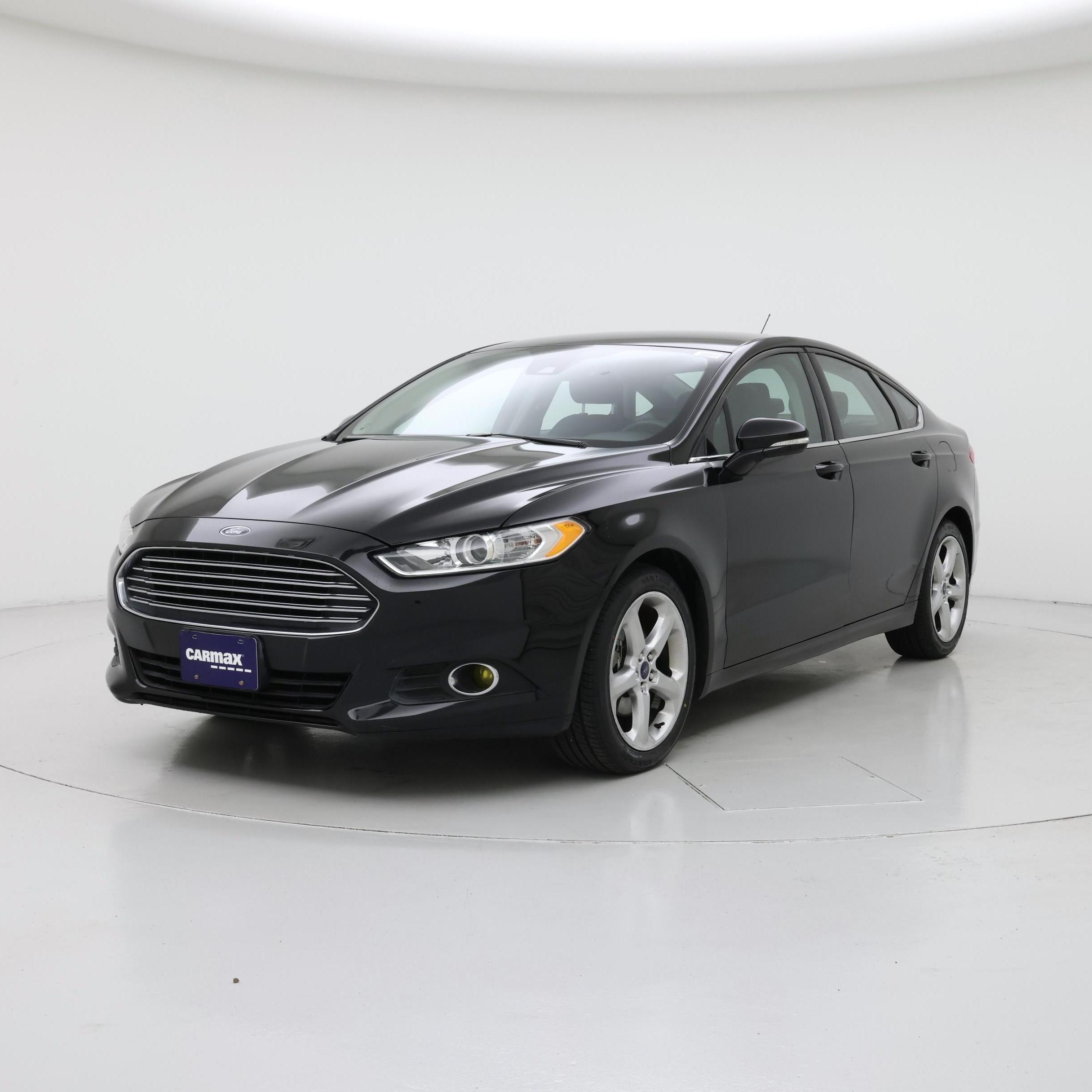 Thumbnail: 2016 Ford Fusion - 4