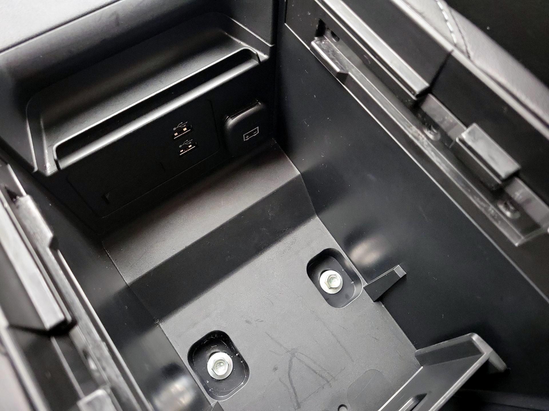 Thumbnail: 2023 Mazda CX-30 - 18