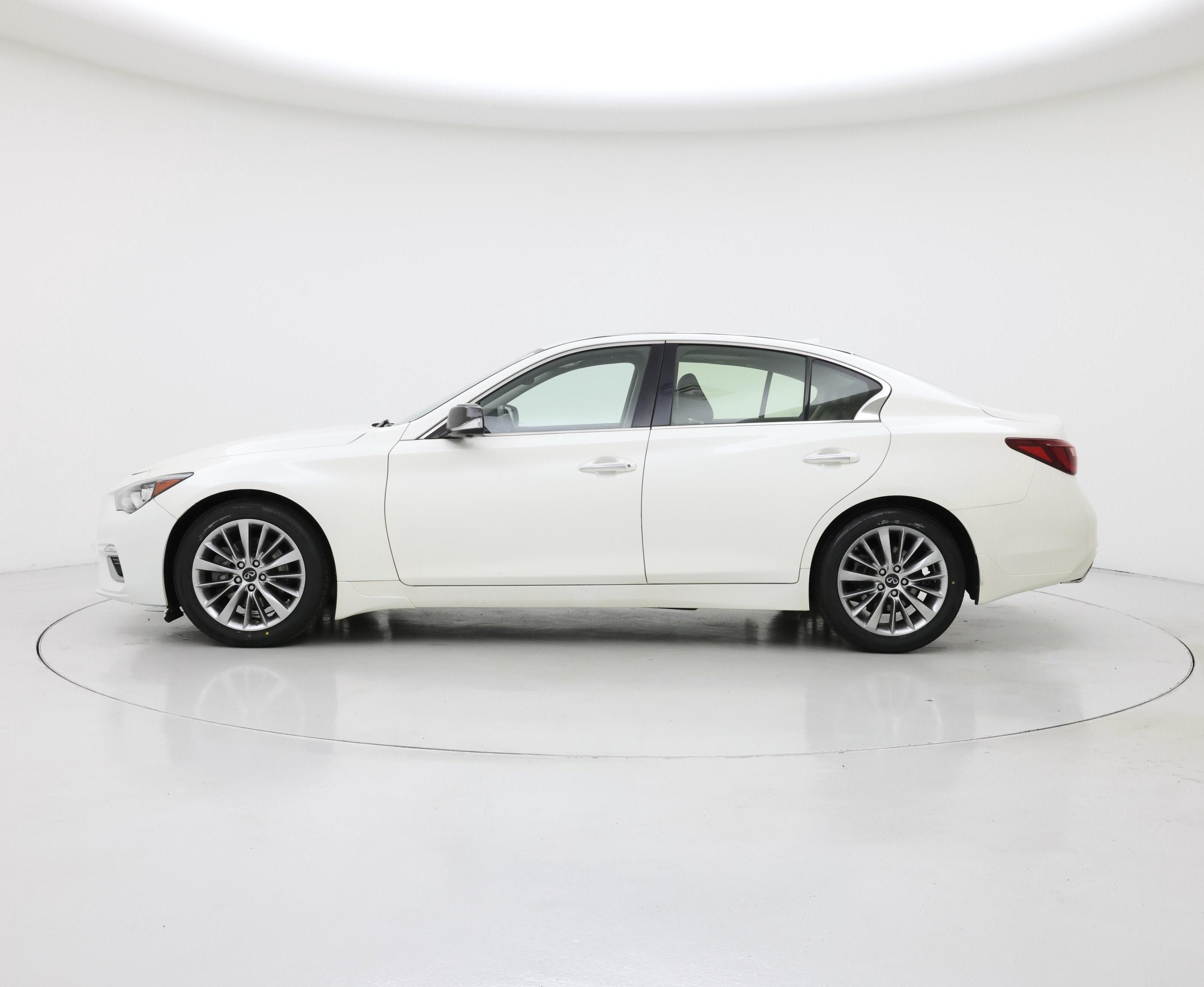 Thumbnail: 2020 INFINITI Q50 - 3