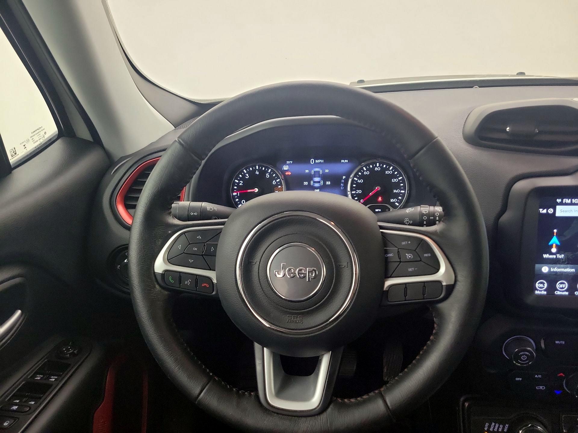 Thumbnail: 2023 Jeep Renegade - 10