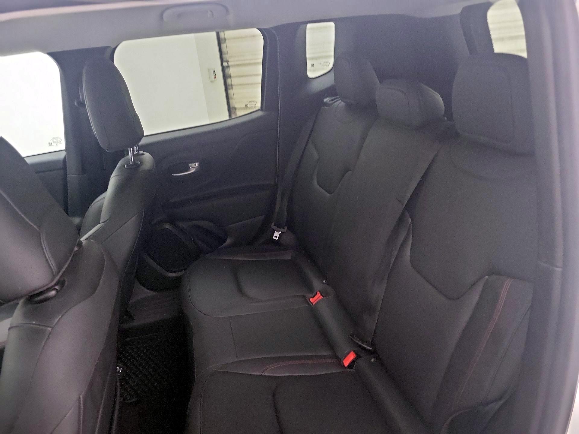 Thumbnail: 2023 Jeep Renegade - 20