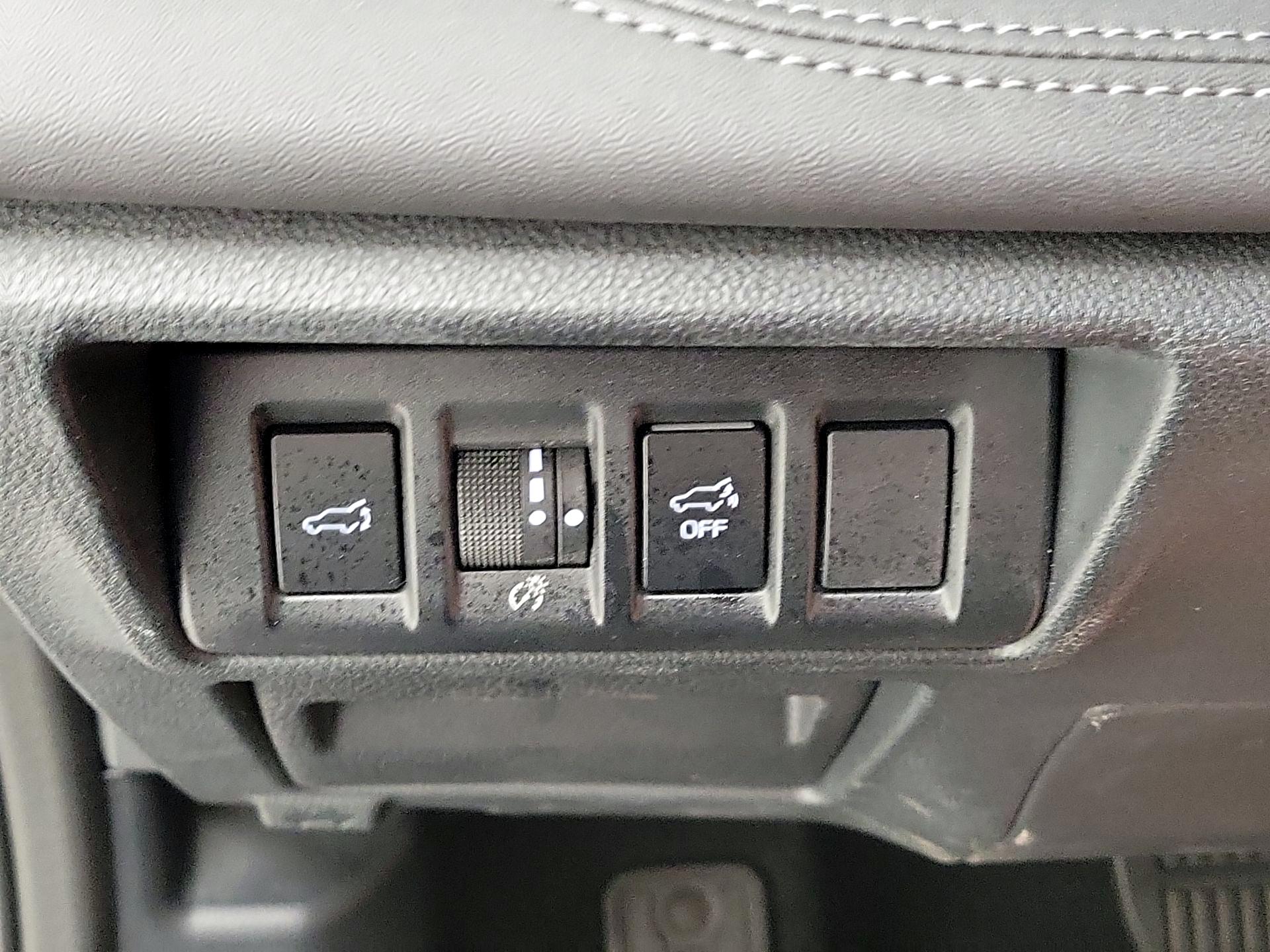 Thumbnail: 2023 Subaru Outback - 13