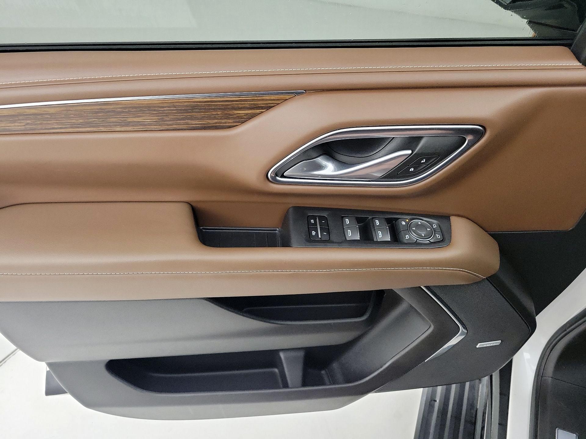 Thumbnail: 2023 Chevrolet Tahoe - 12