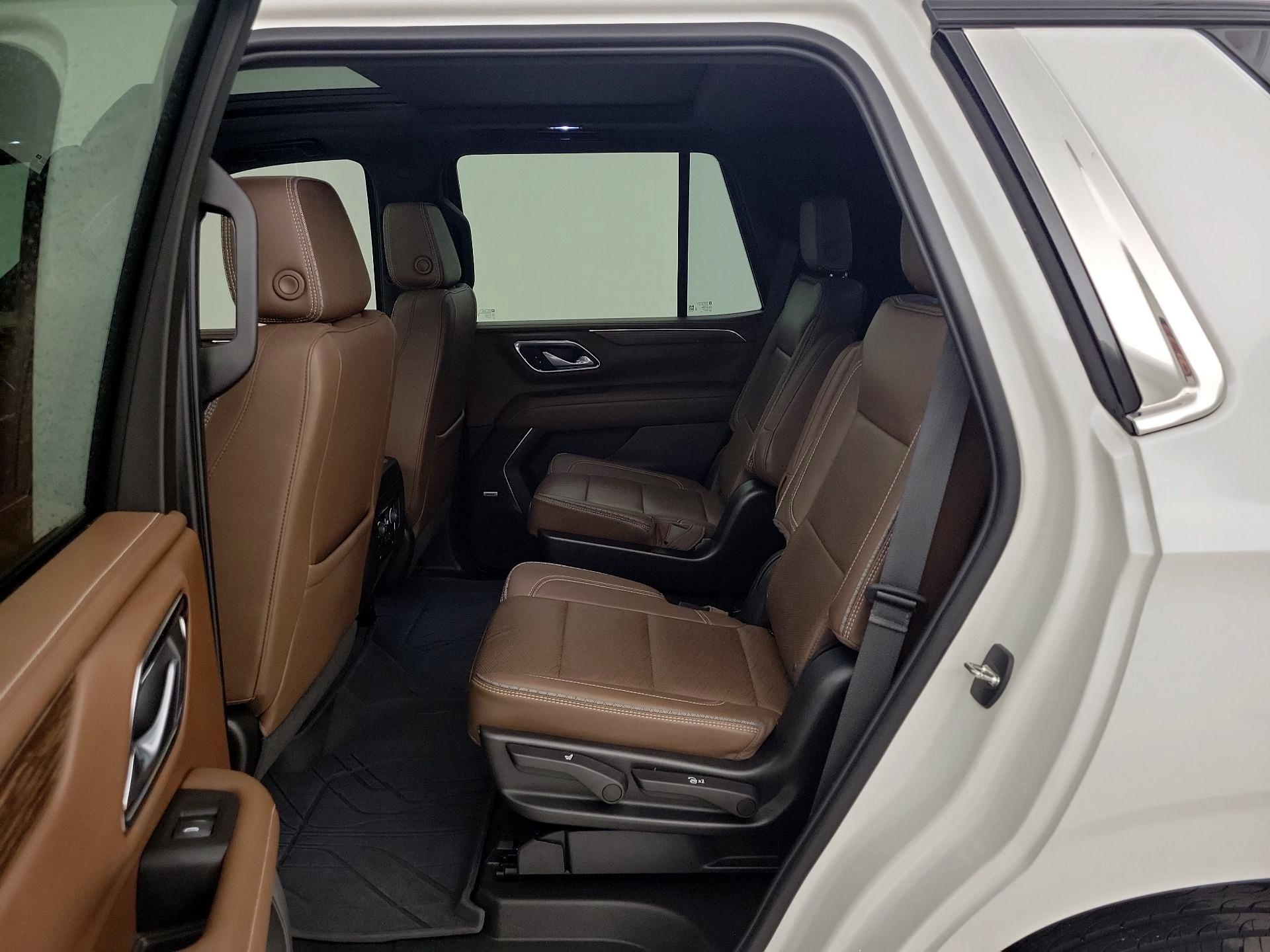 Thumbnail: 2023 Chevrolet Tahoe - 20