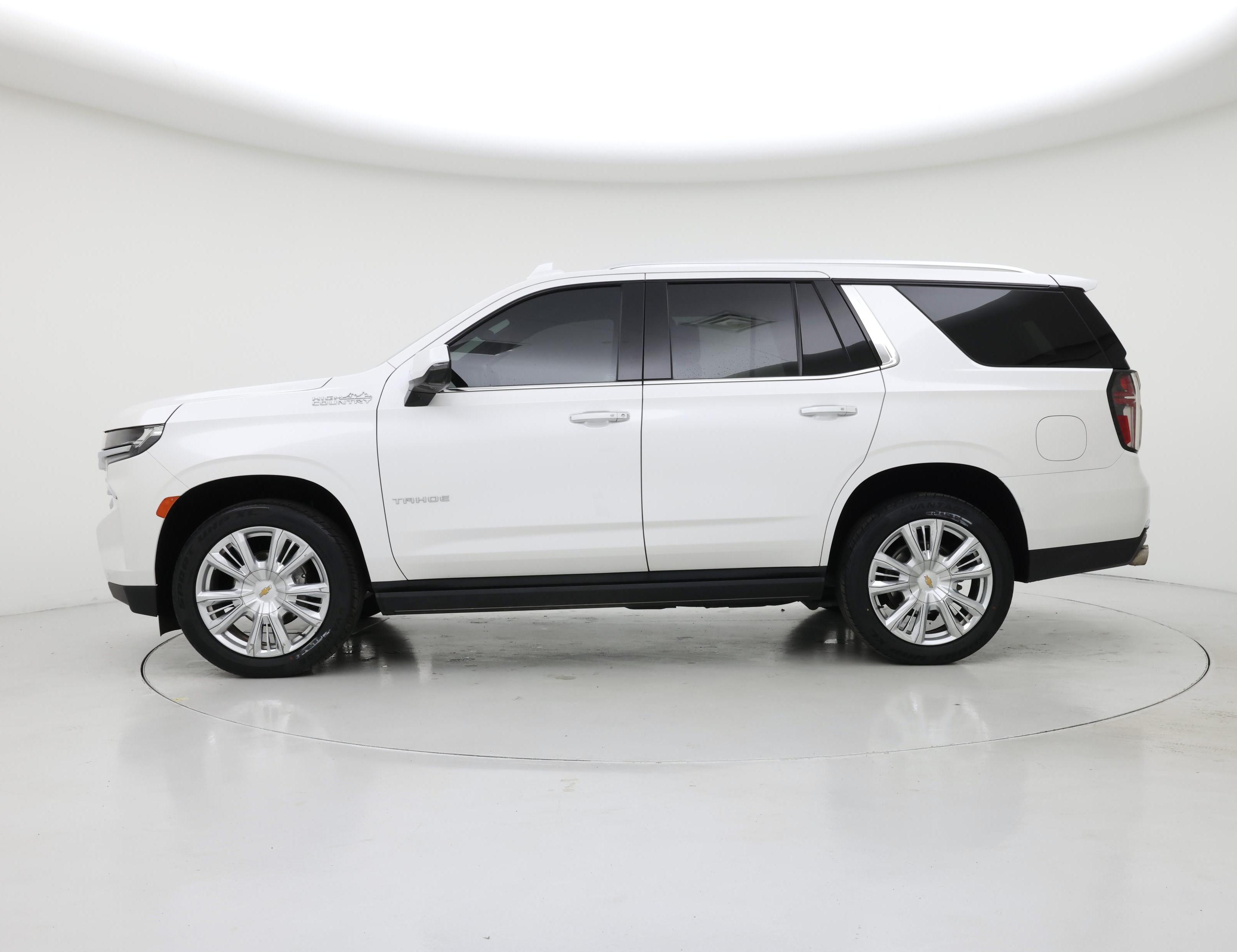 Thumbnail: 2023 Chevrolet Tahoe - 3