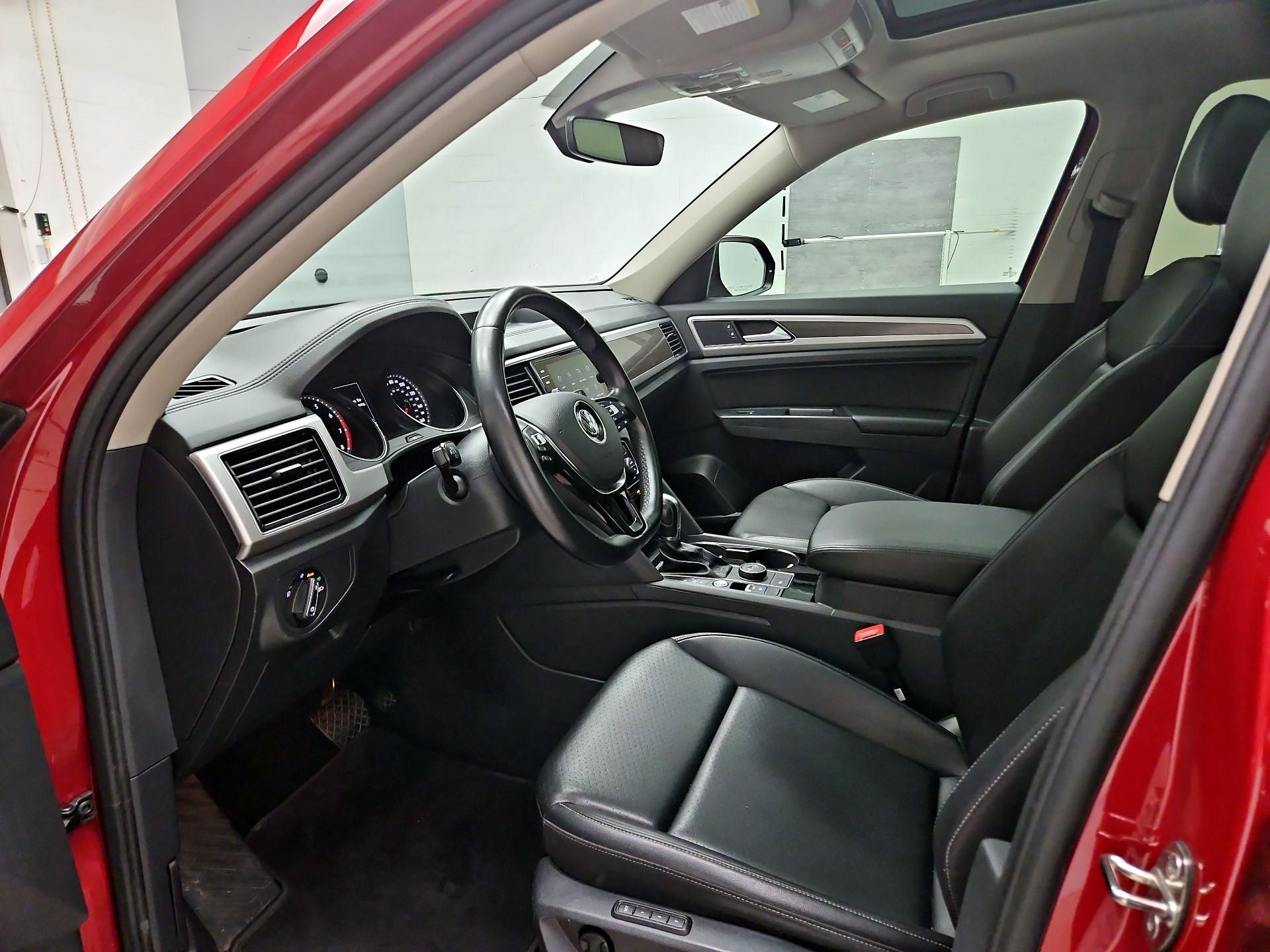 Thumbnail: 2018 Volkswagen Atlas - 9