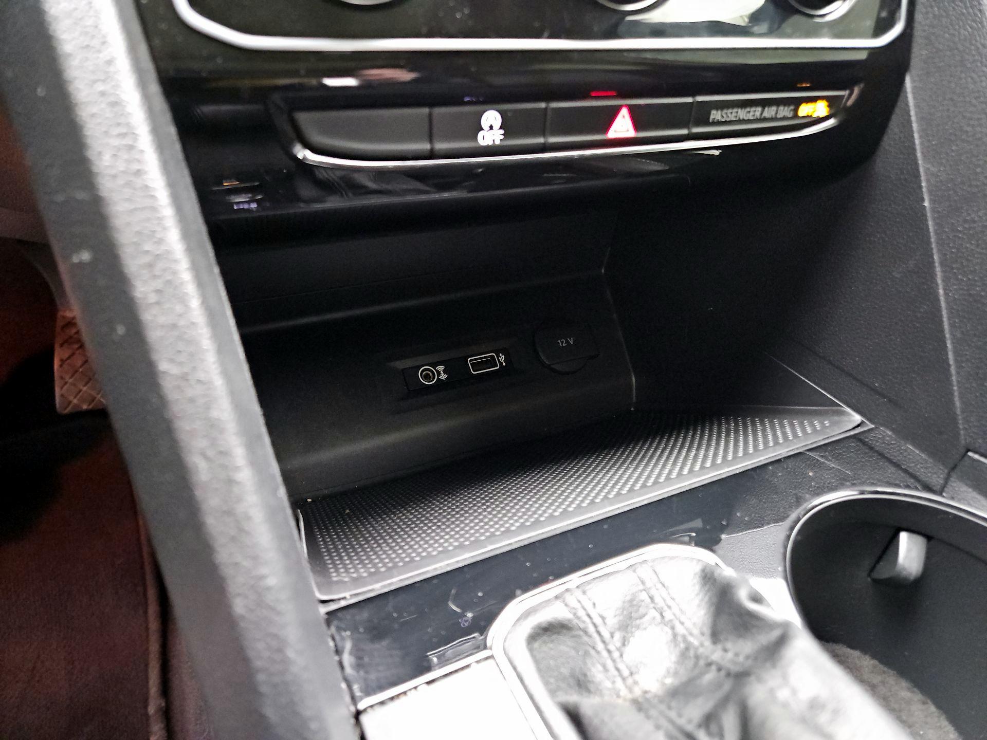 Thumbnail: 2018 Volkswagen Atlas - 16