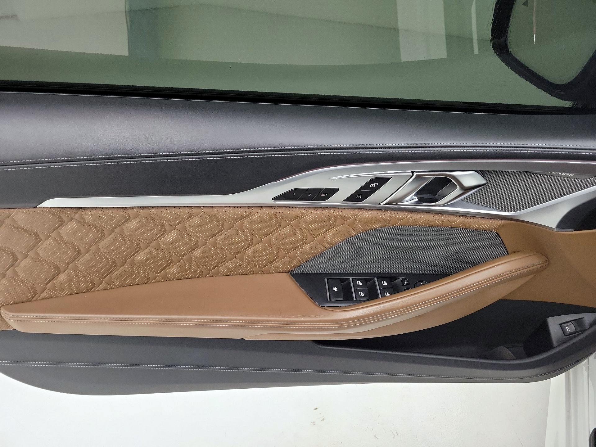 Thumbnail: 2020 BMW M8 - 12