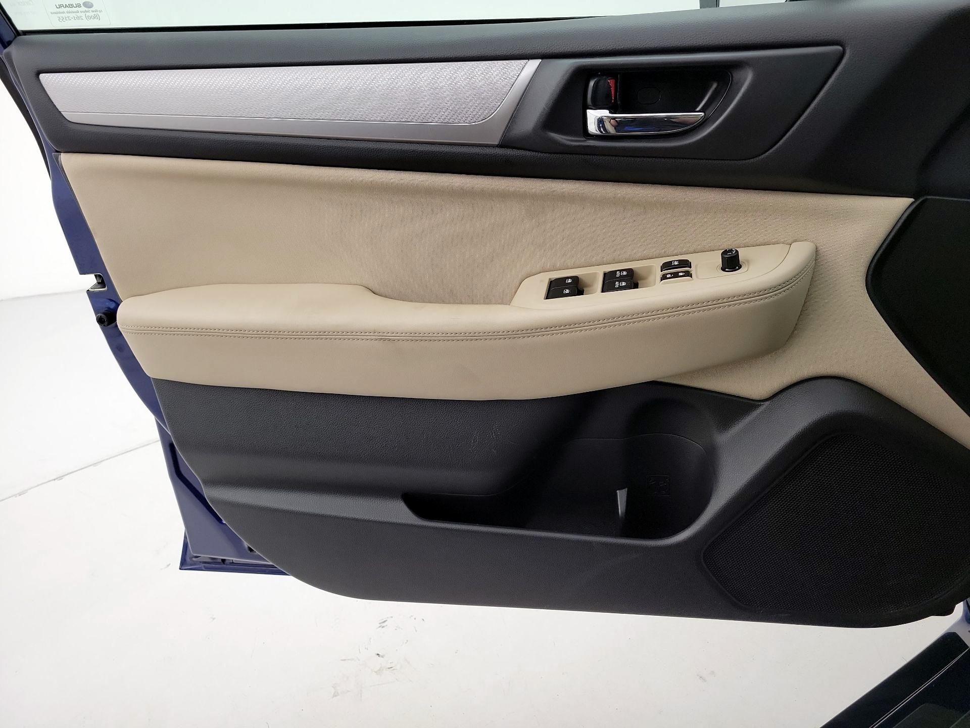 Thumbnail: 2015 Subaru Legacy - 12