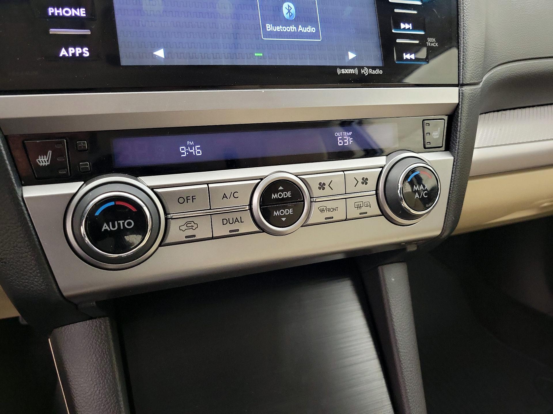 Thumbnail: 2015 Subaru Legacy - 16
