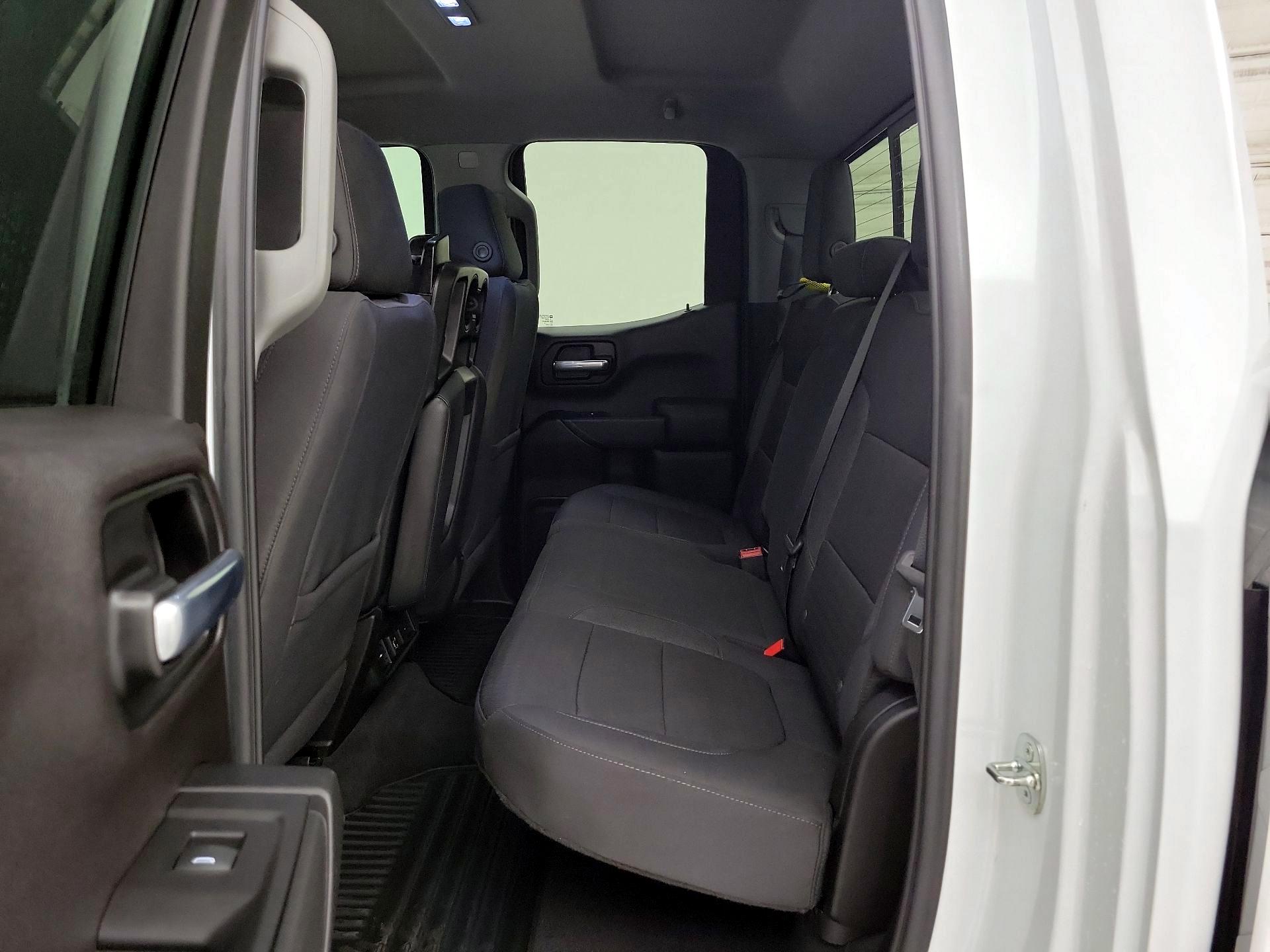 Thumbnail: 2020 Chevrolet Silverado 1500 - 20