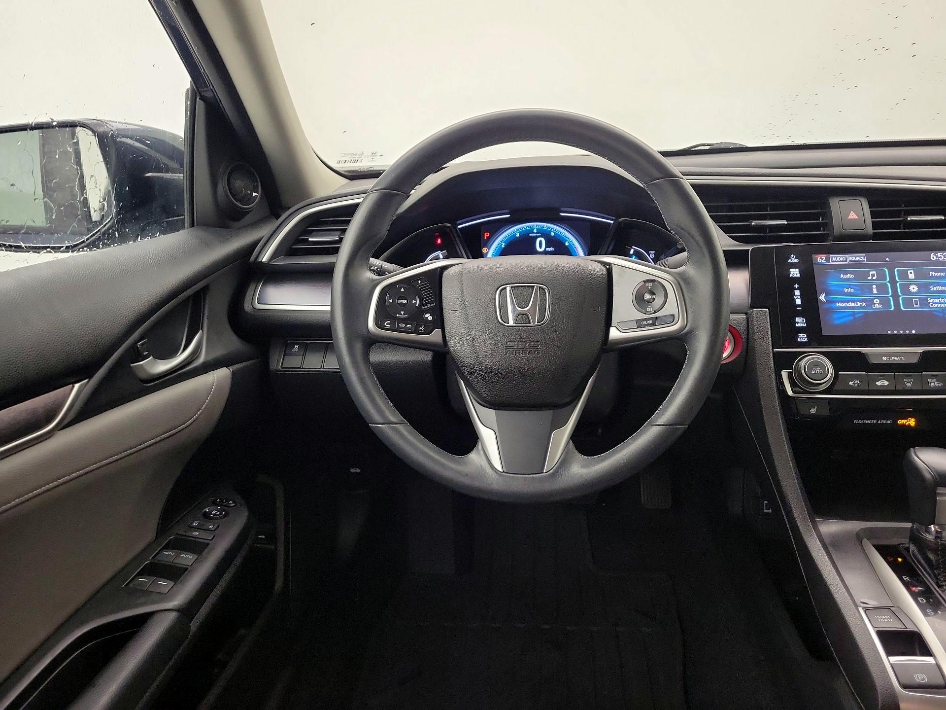 Thumbnail: 2017 Honda Civic - 10