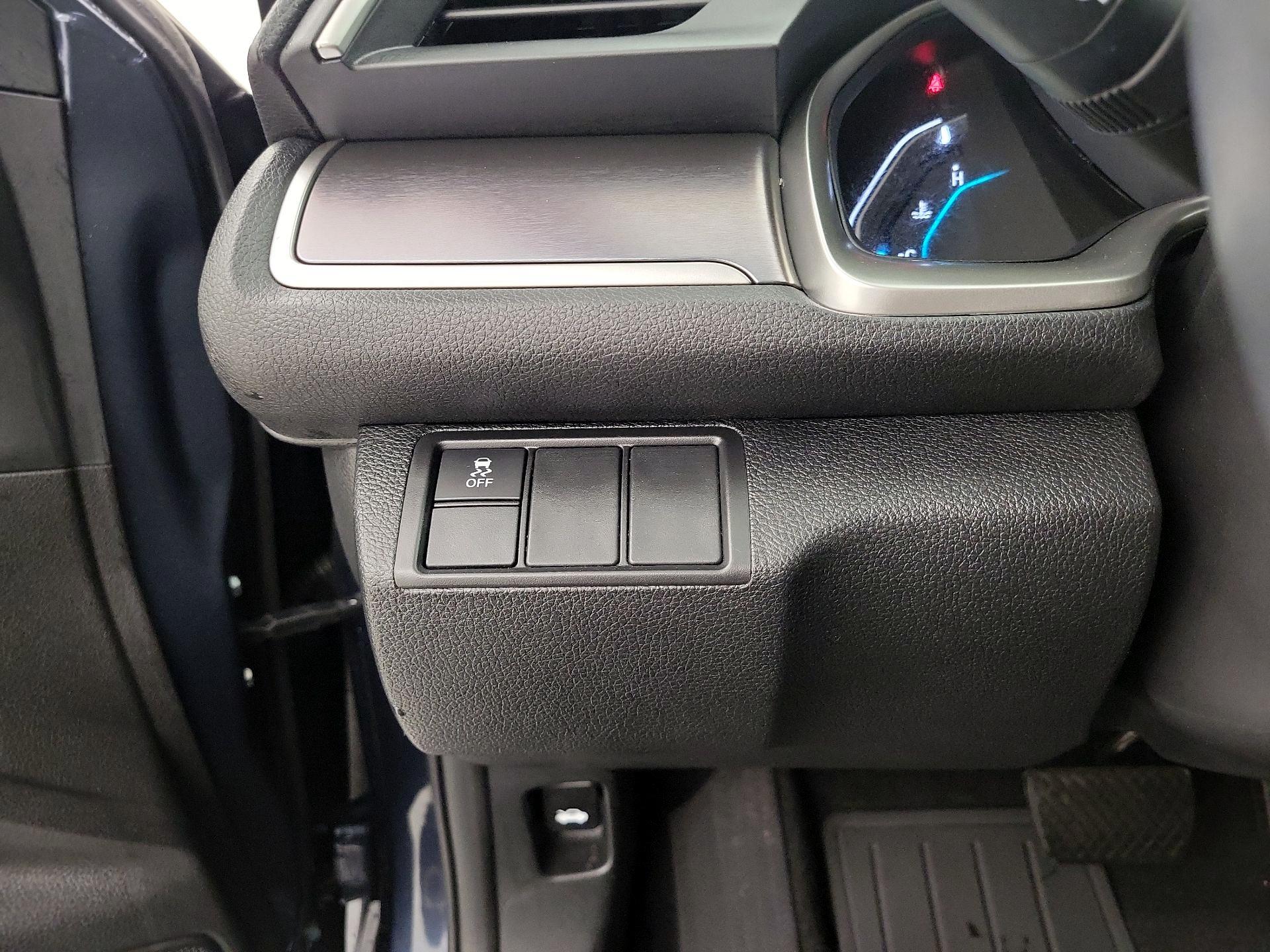 Thumbnail: 2017 Honda Civic - 13