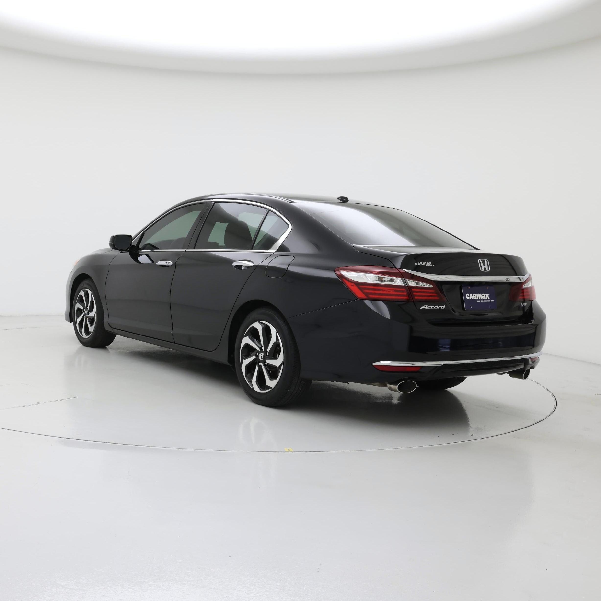 Thumbnail: 2017 Honda Accord - 2