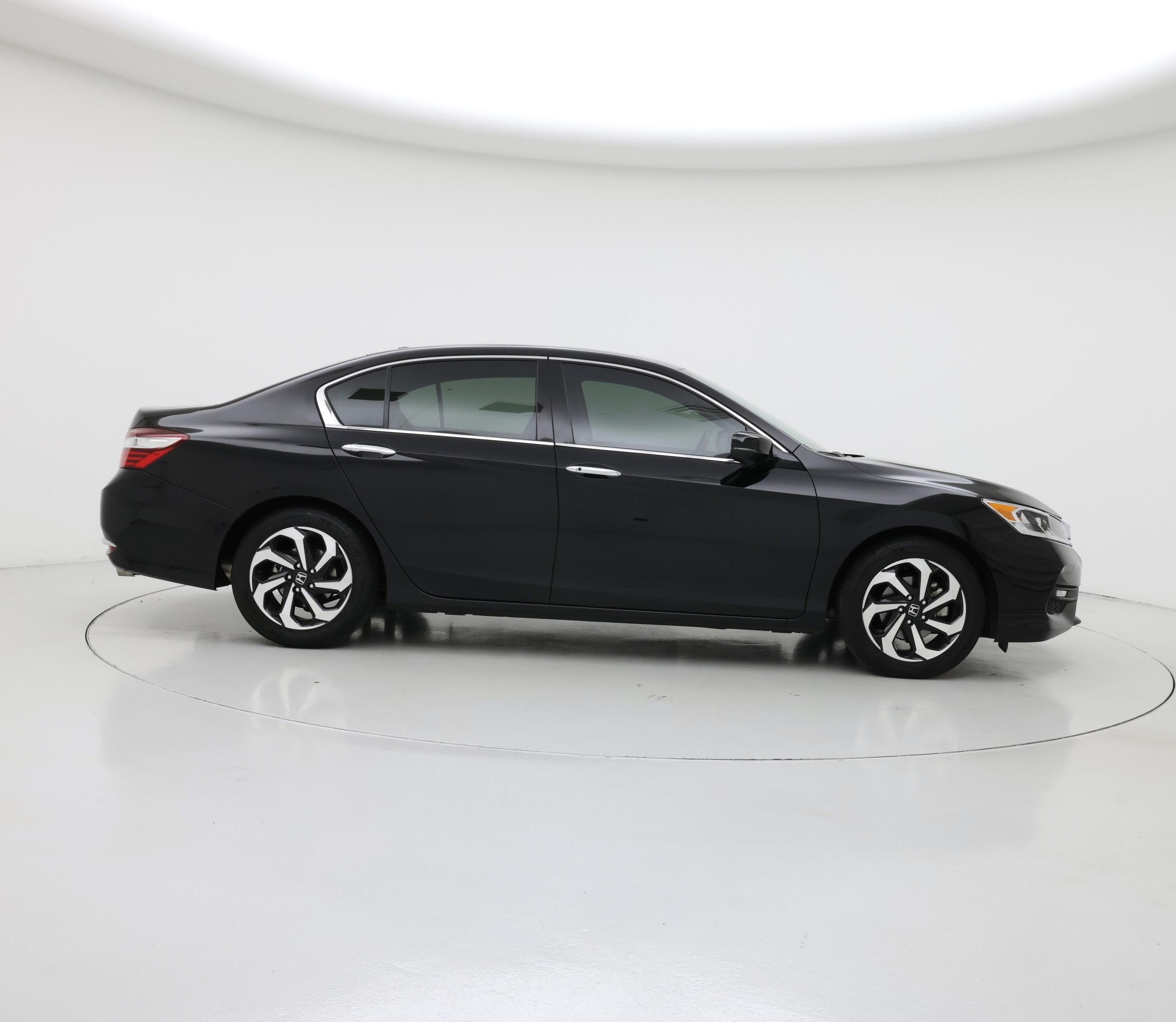 Thumbnail: 2017 Honda Accord - 7