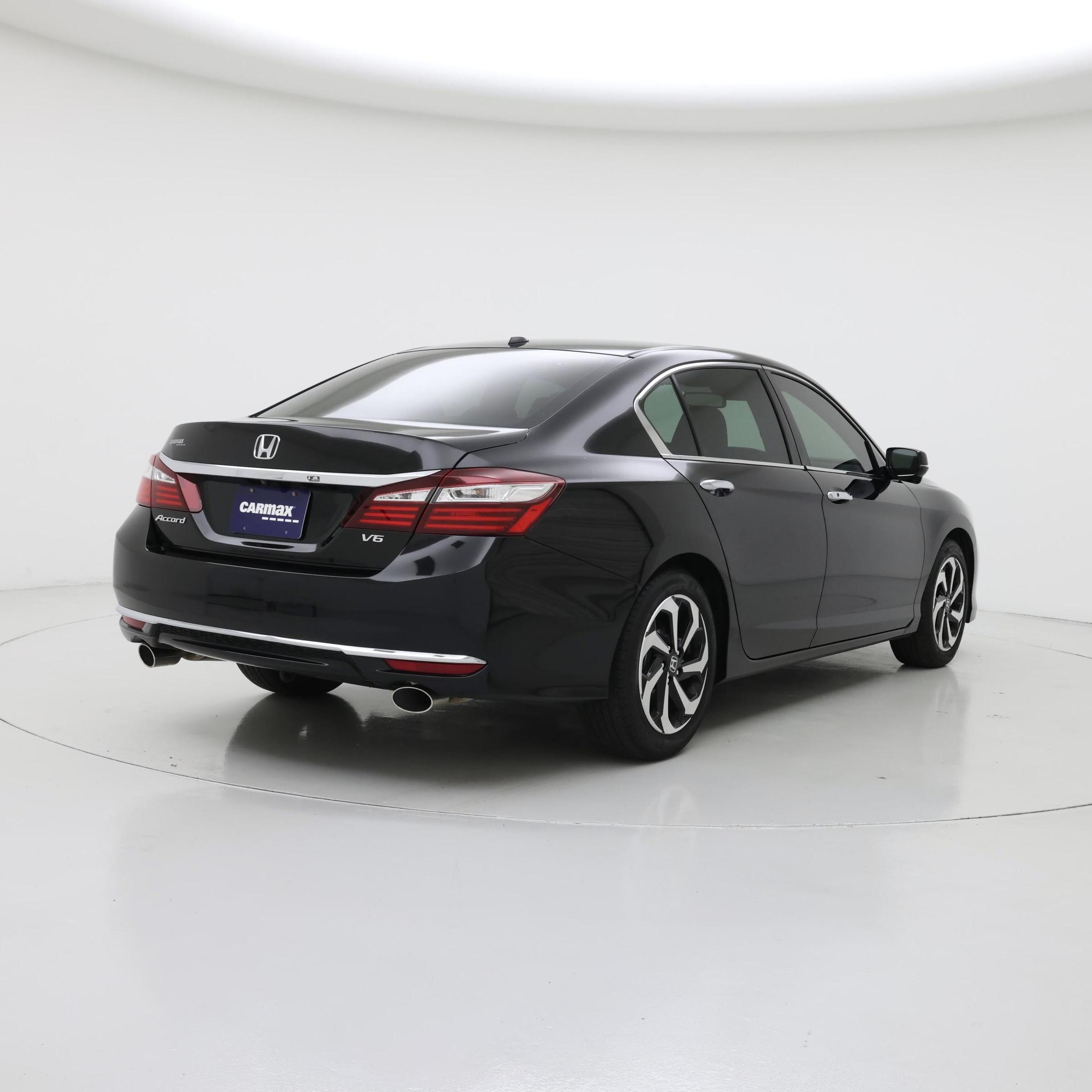 Thumbnail: 2017 Honda Accord - 8