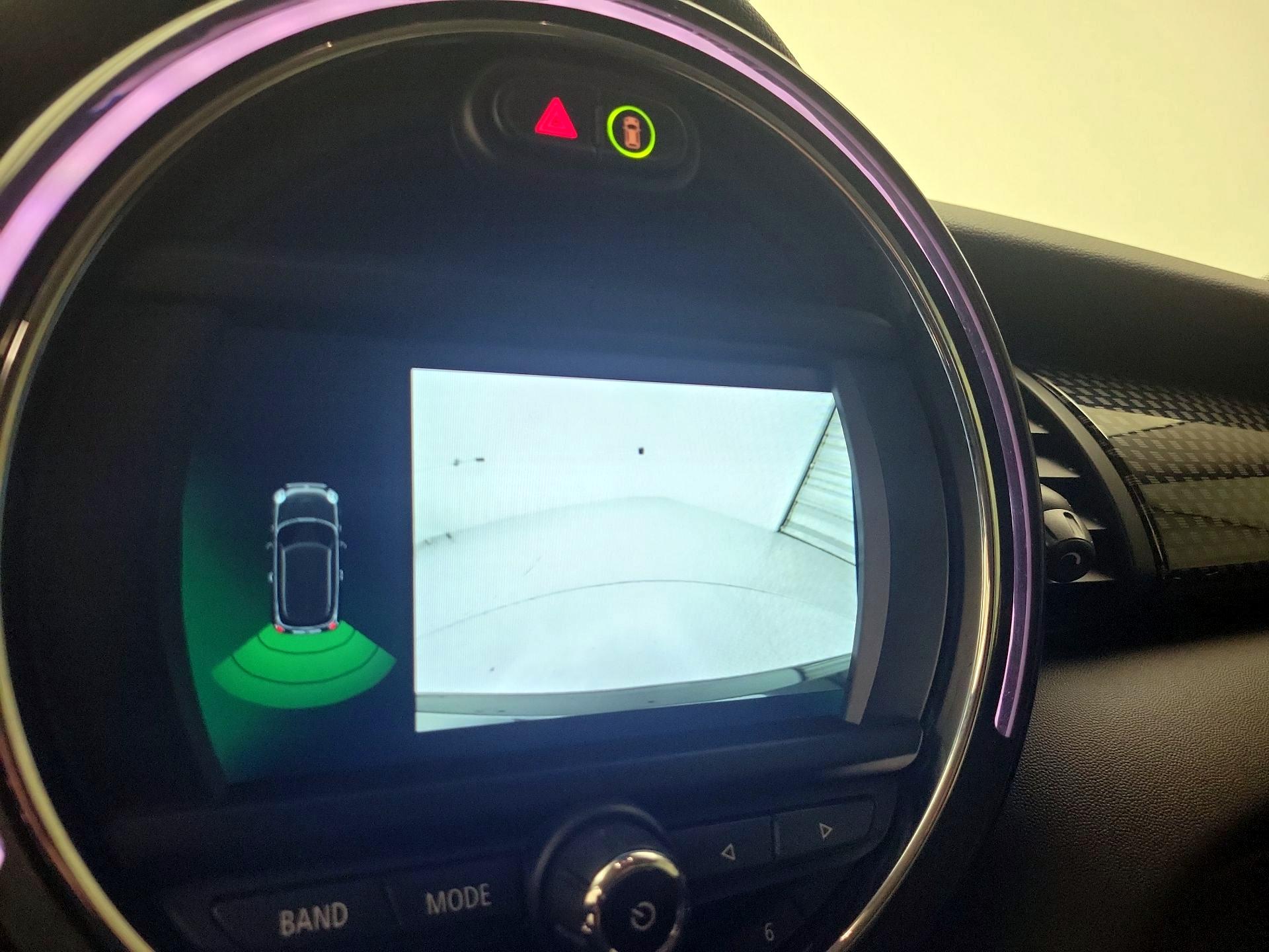 Thumbnail: 2020 MINI Cooper Hardtop - 14