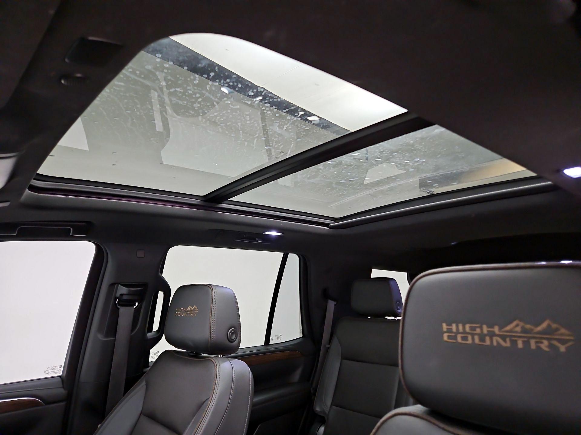 Thumbnail: 2023 Chevrolet Tahoe - 20