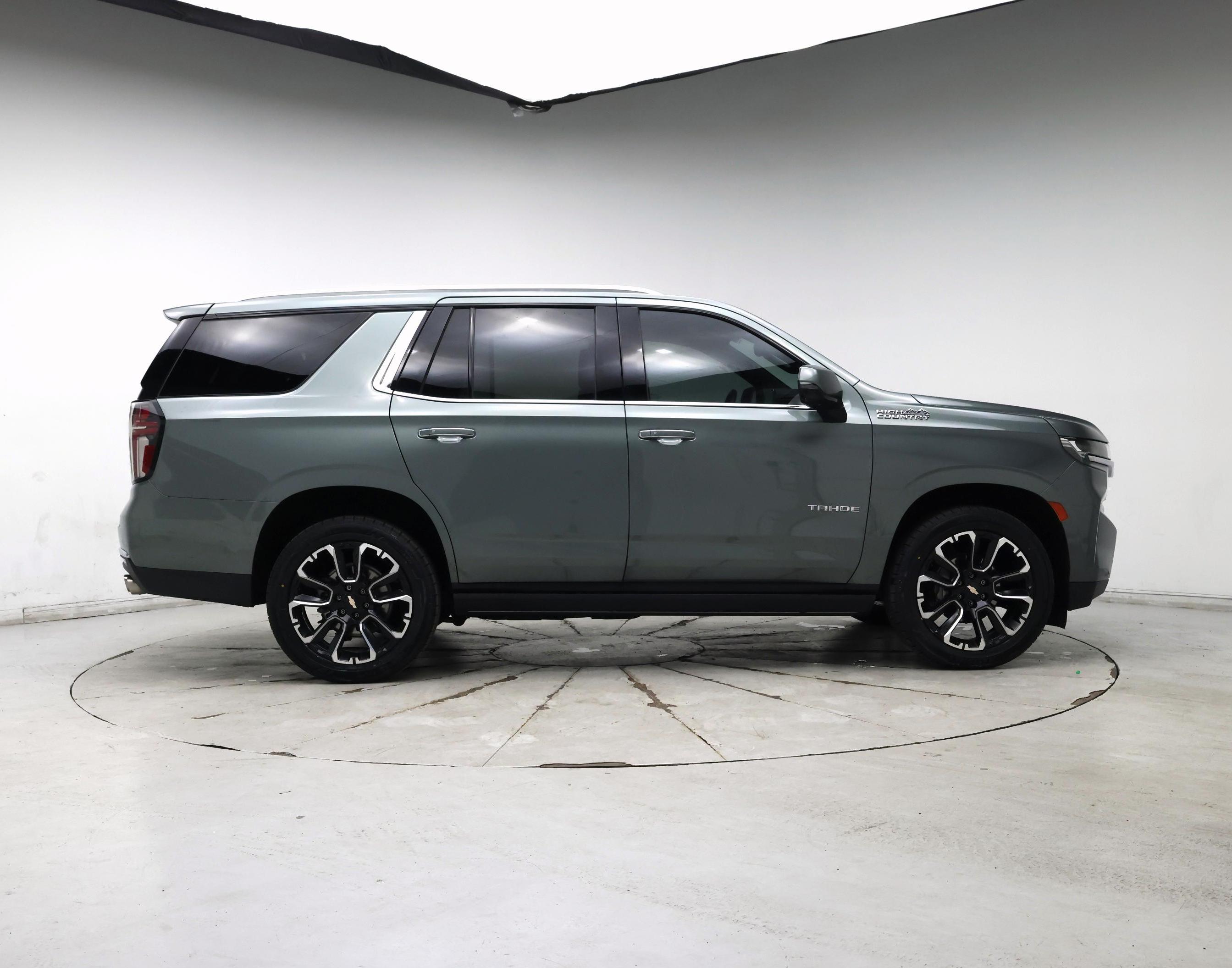 Thumbnail: 2023 Chevrolet Tahoe - 7