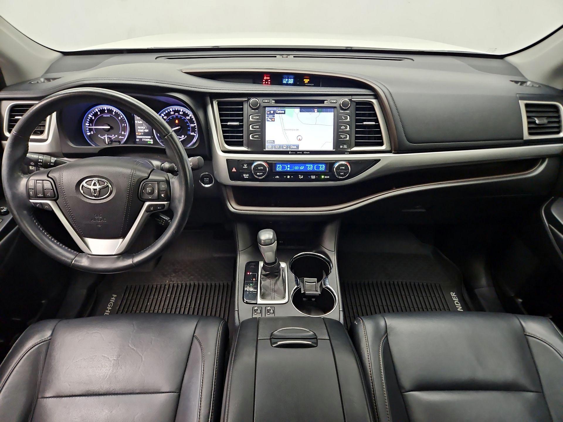 Thumbnail: 2018 Toyota Highlander - 9