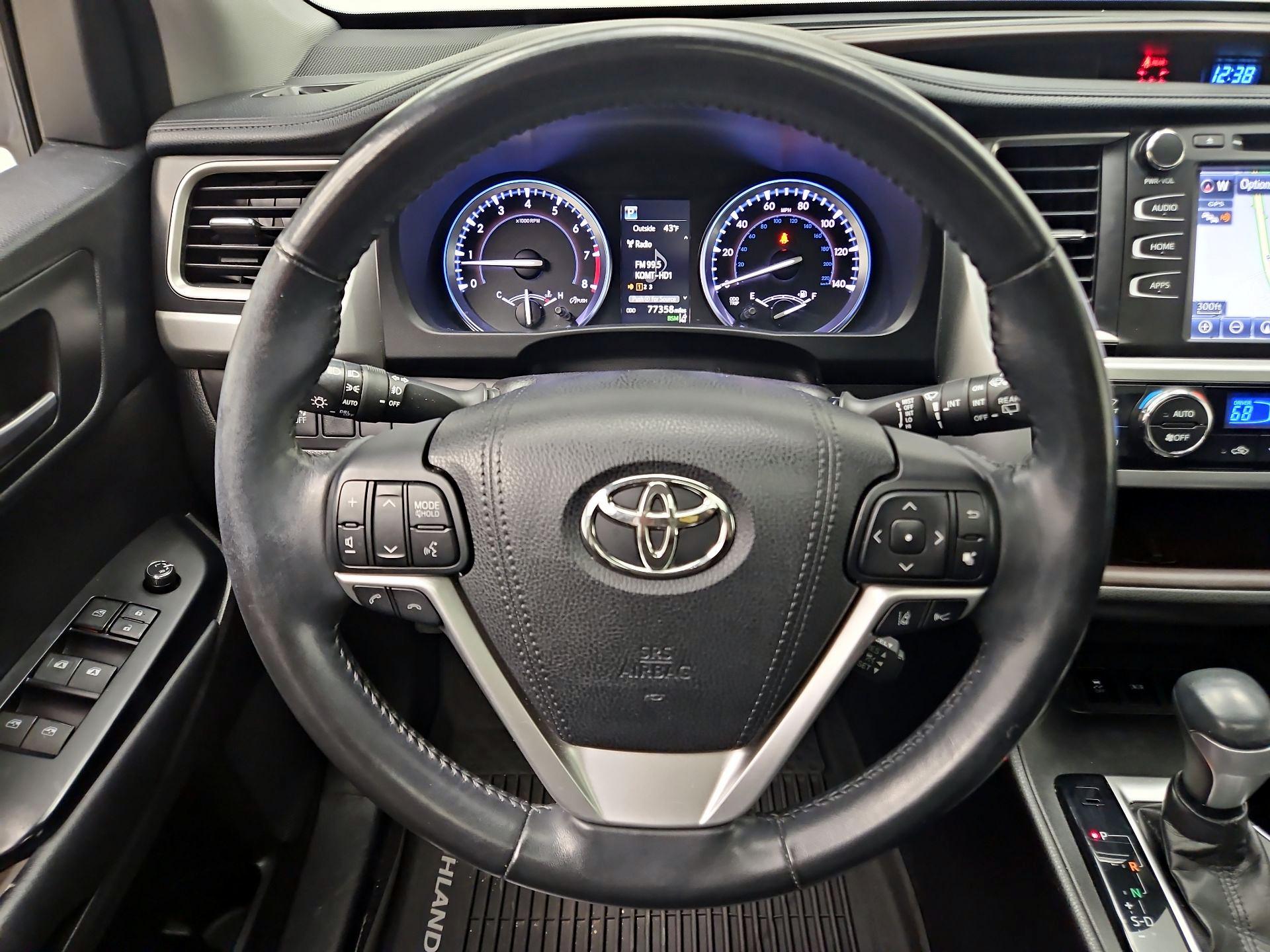 Thumbnail: 2018 Toyota Highlander - 10