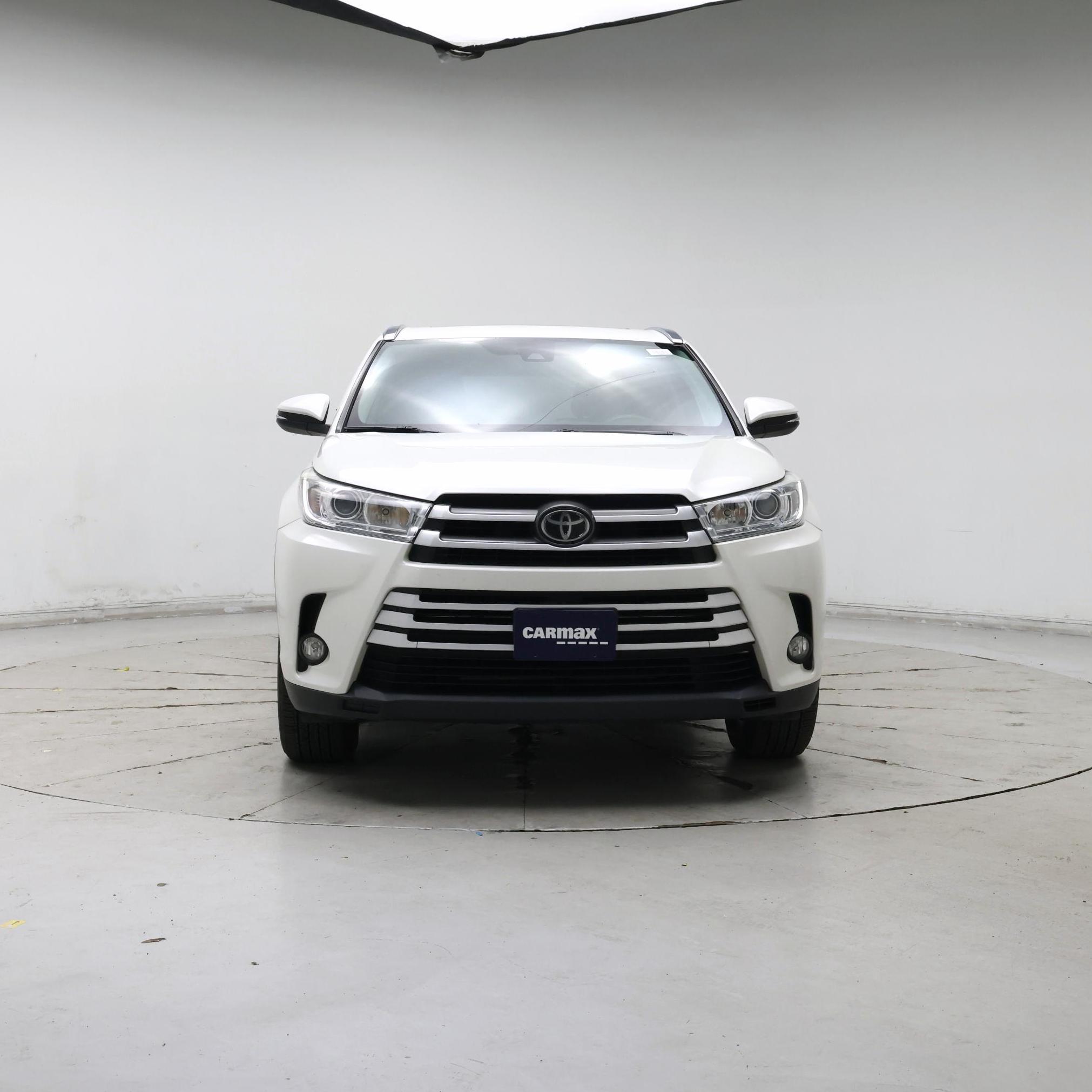 Thumbnail: 2018 Toyota Highlander - 5