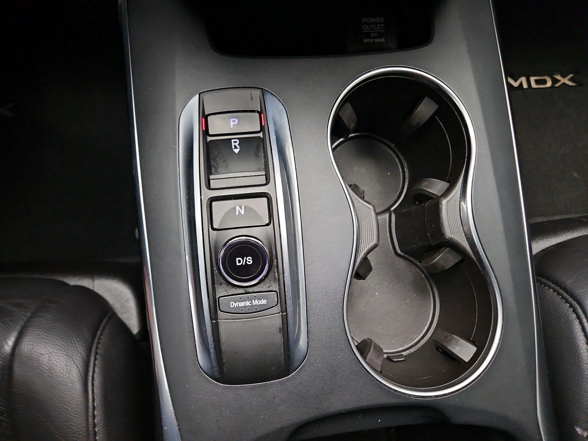 Thumbnail: 2017 Acura MDX - 17