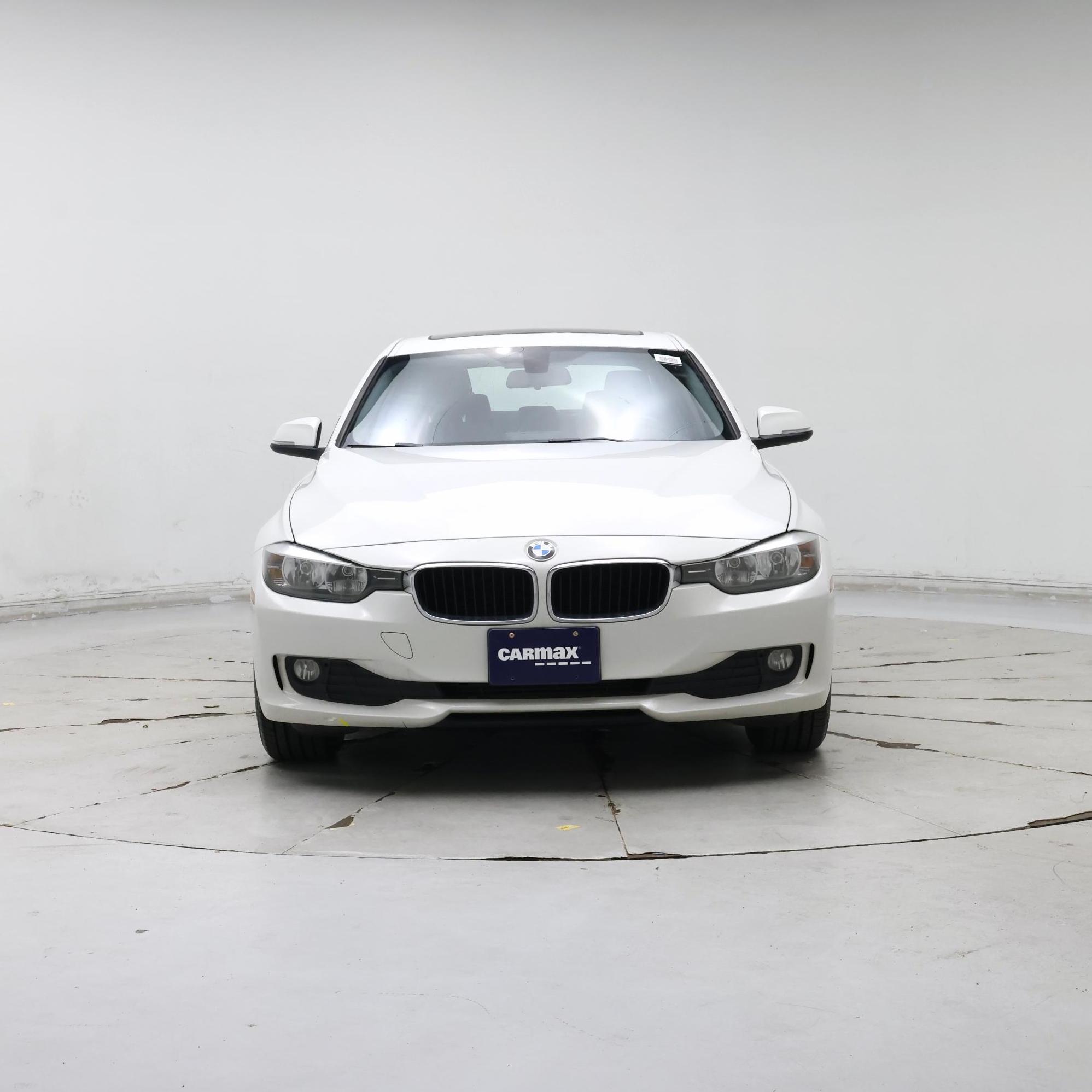 Thumbnail: 2015 BMW 3 Series - 5